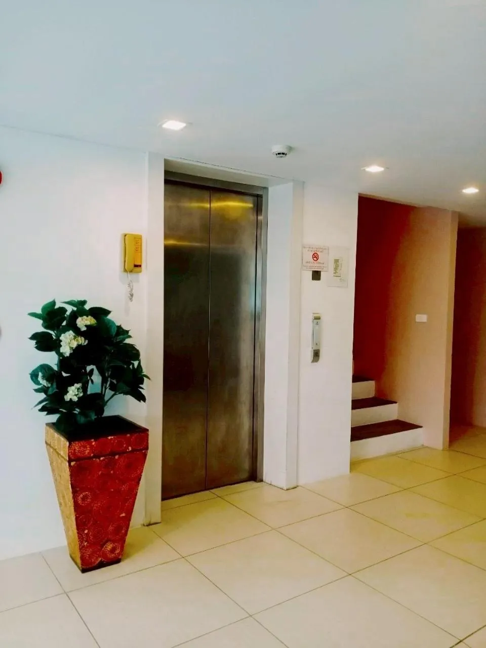 Nantra Chaweng Beach Hotel