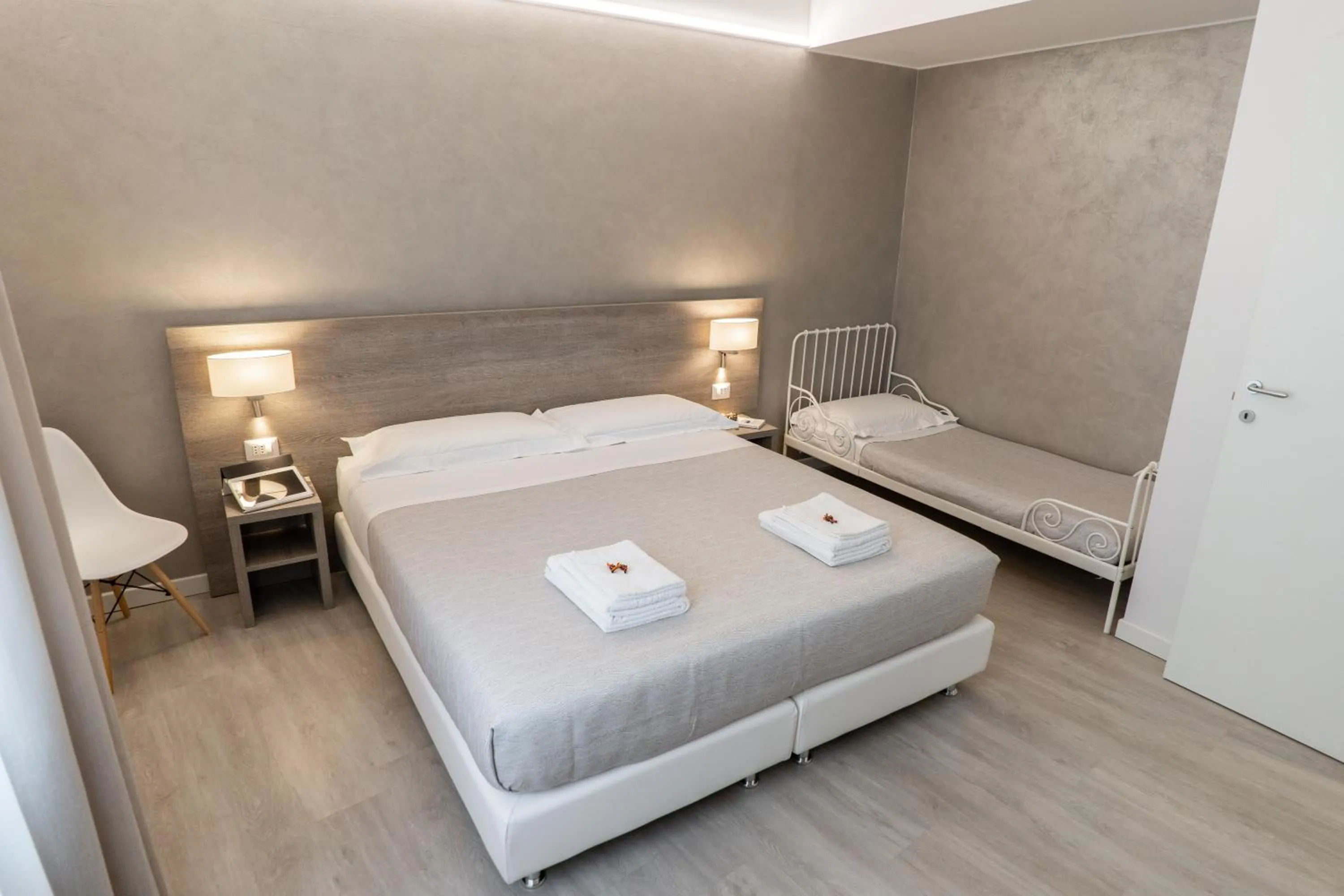 Bed in Dolce Notte Apartments