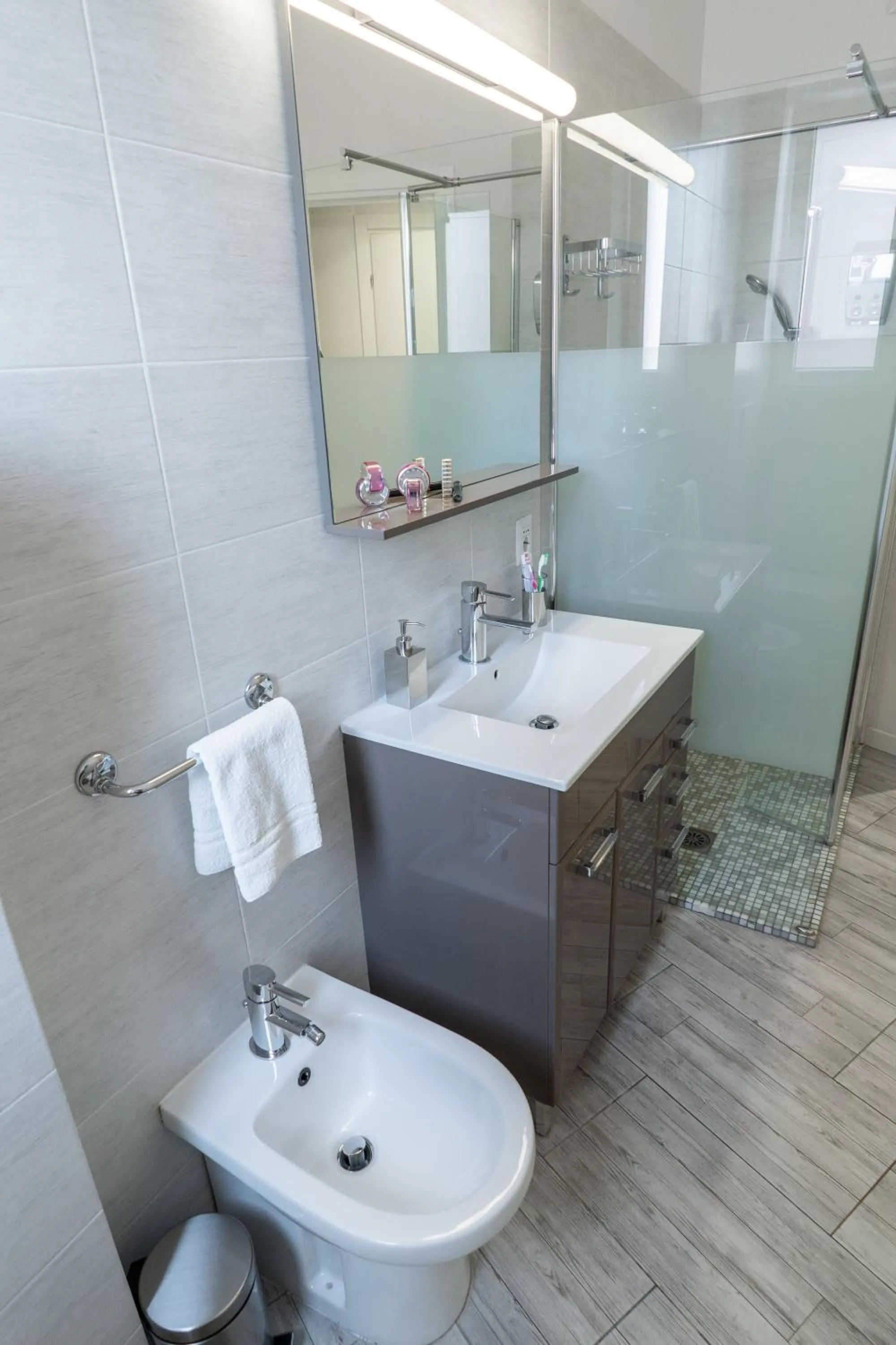 Shower in Dolce Notte Apartments