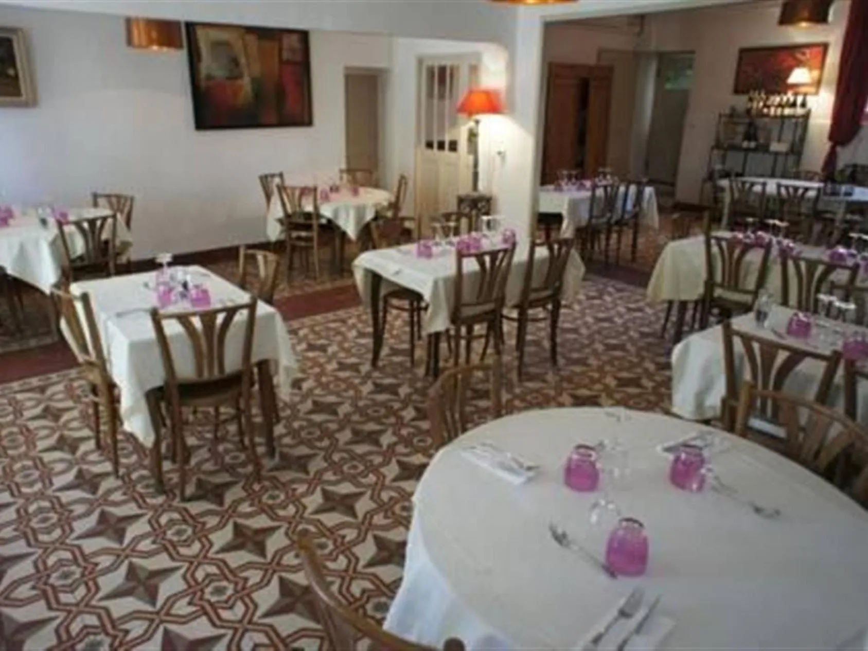 Dining area in Le Guintrand