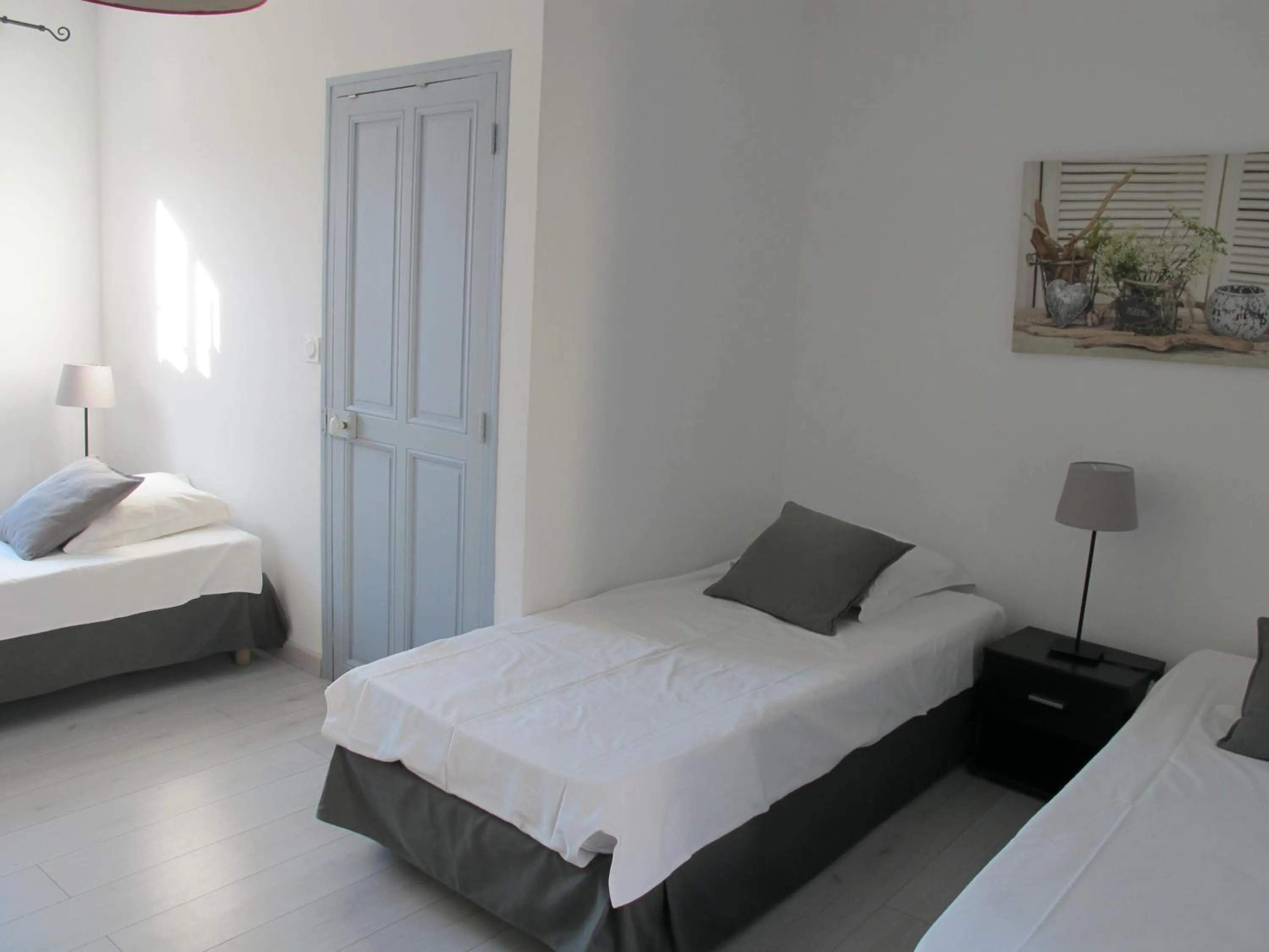 Bedroom, Bed in Le Guintrand