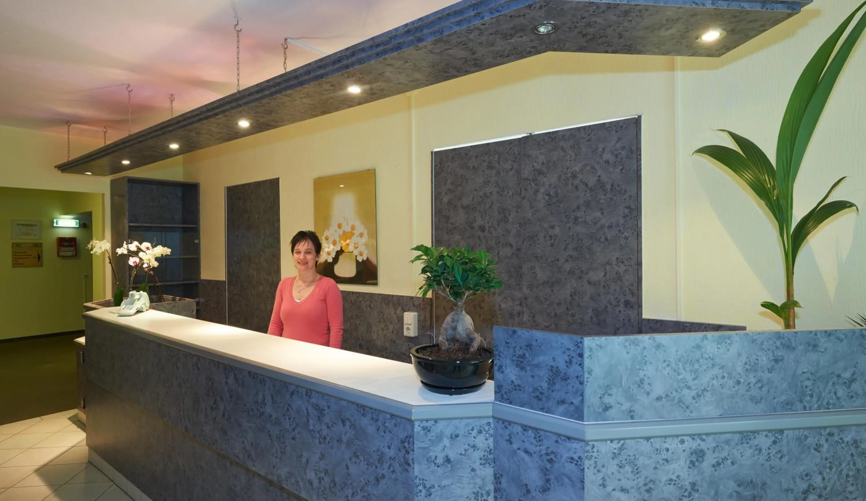 Lobby or reception in Alpha Apparthotel leipzig-Rötha