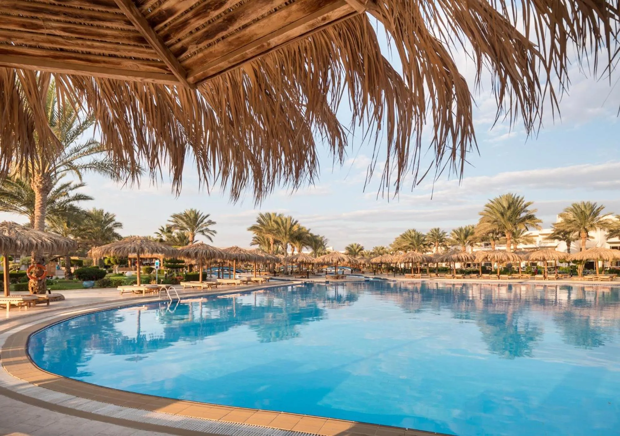 Swimming pool in Hurghada Long Beach Resort