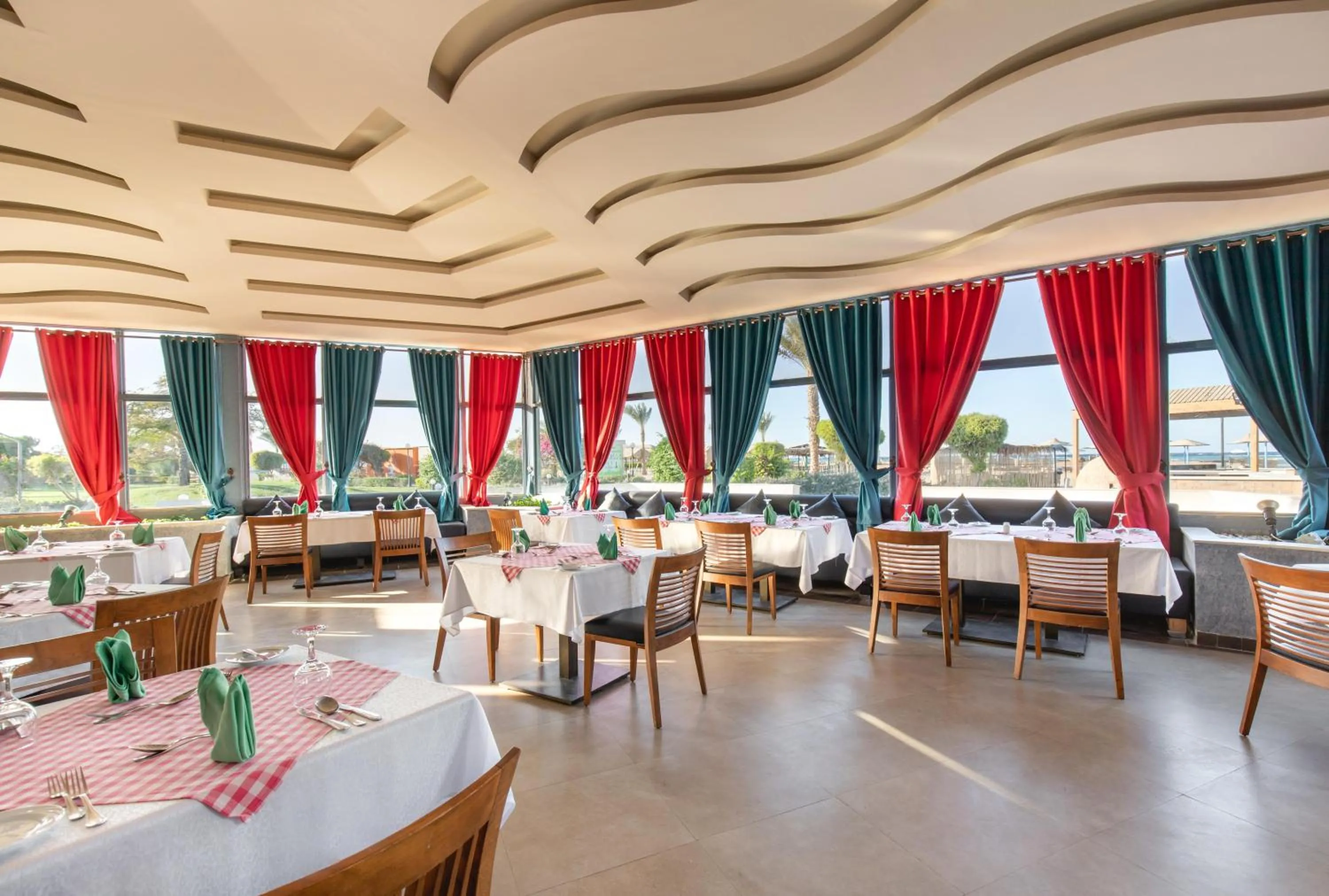Restaurant/places to eat in Hurghada Long Beach Resort
