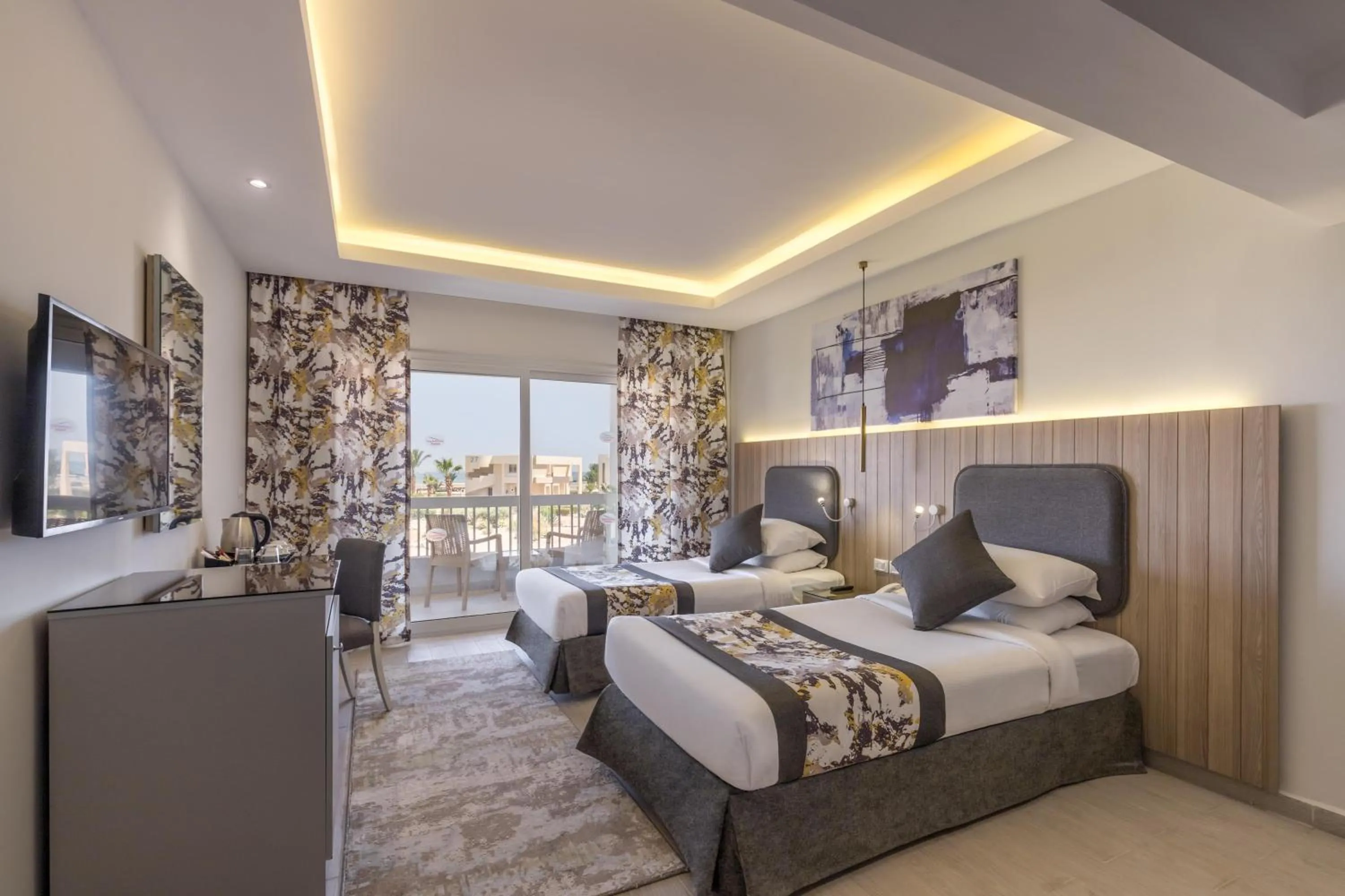 Photo of the whole room, Bed in Hurghada Long Beach Resort