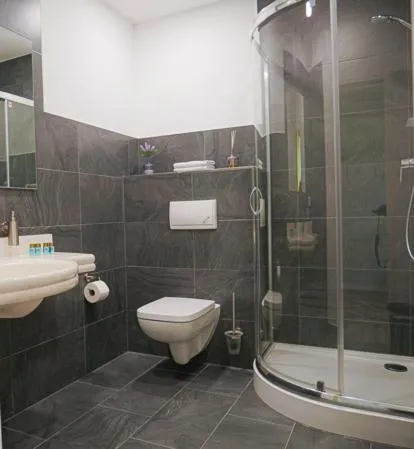 Shower in Hotel & Ristorante Positano