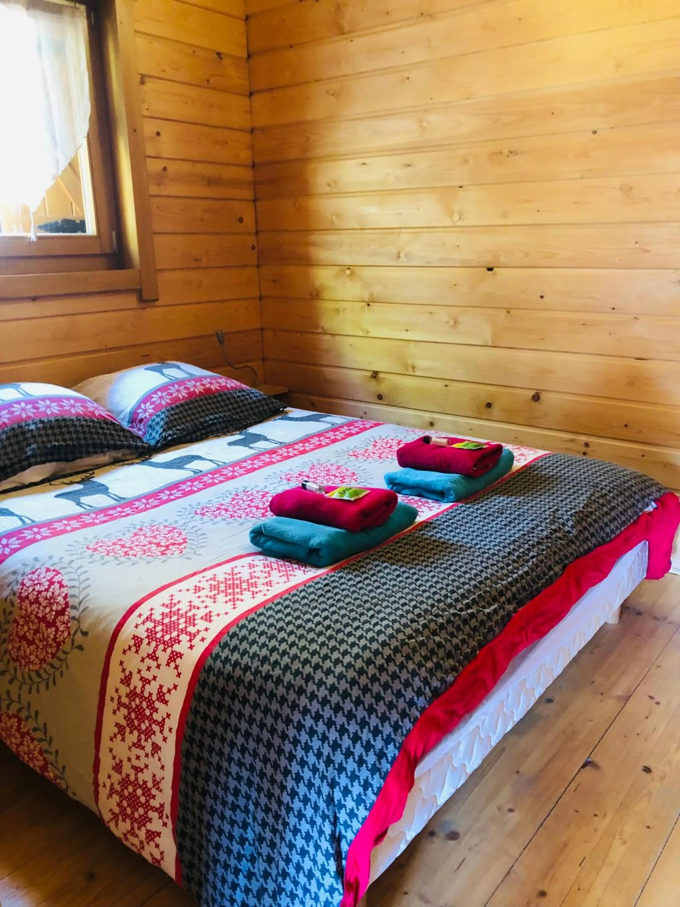 Bedroom, Bed in Camping, Hôtel De Plein Air Les Cariamas