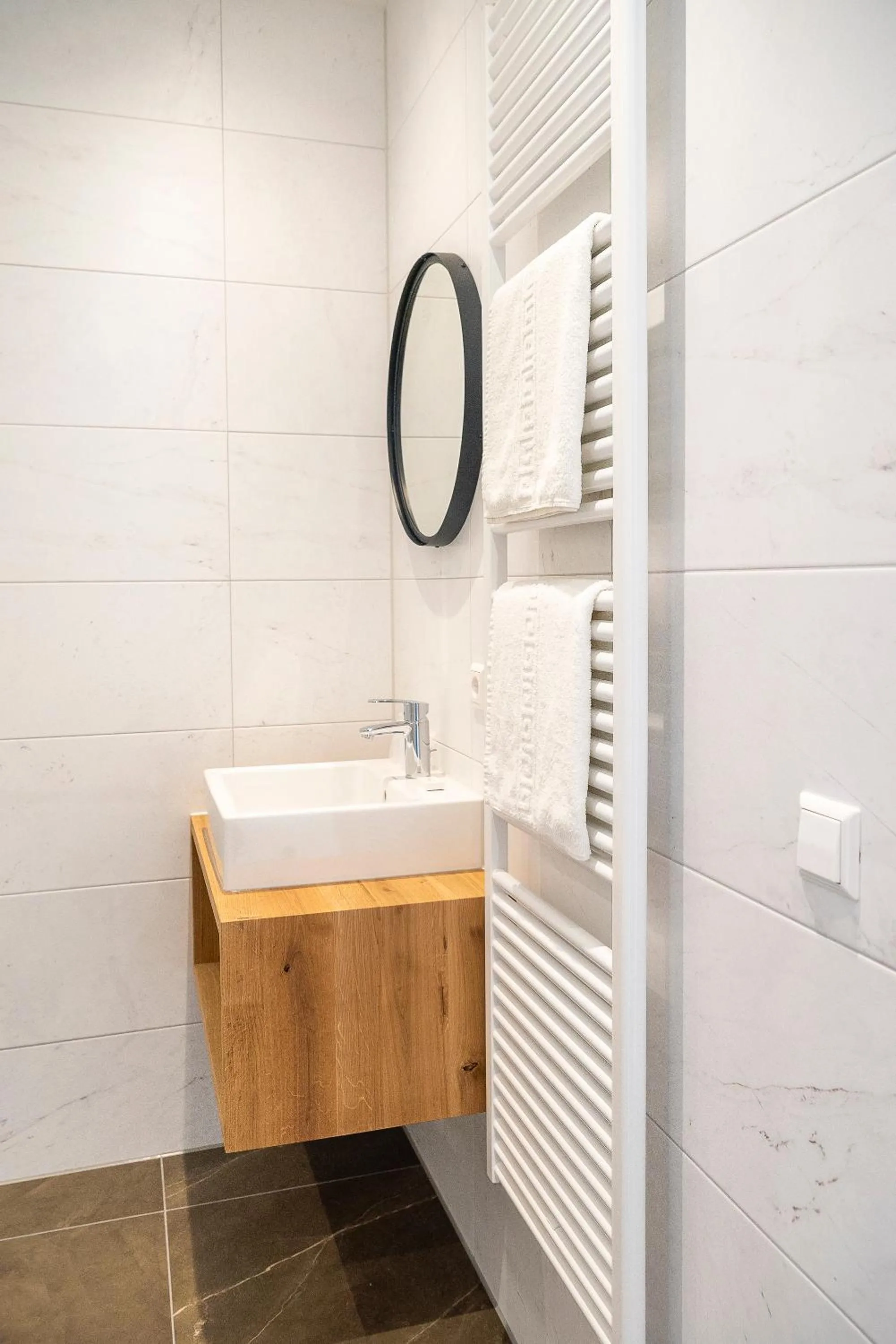 Shower in Hotel Royal