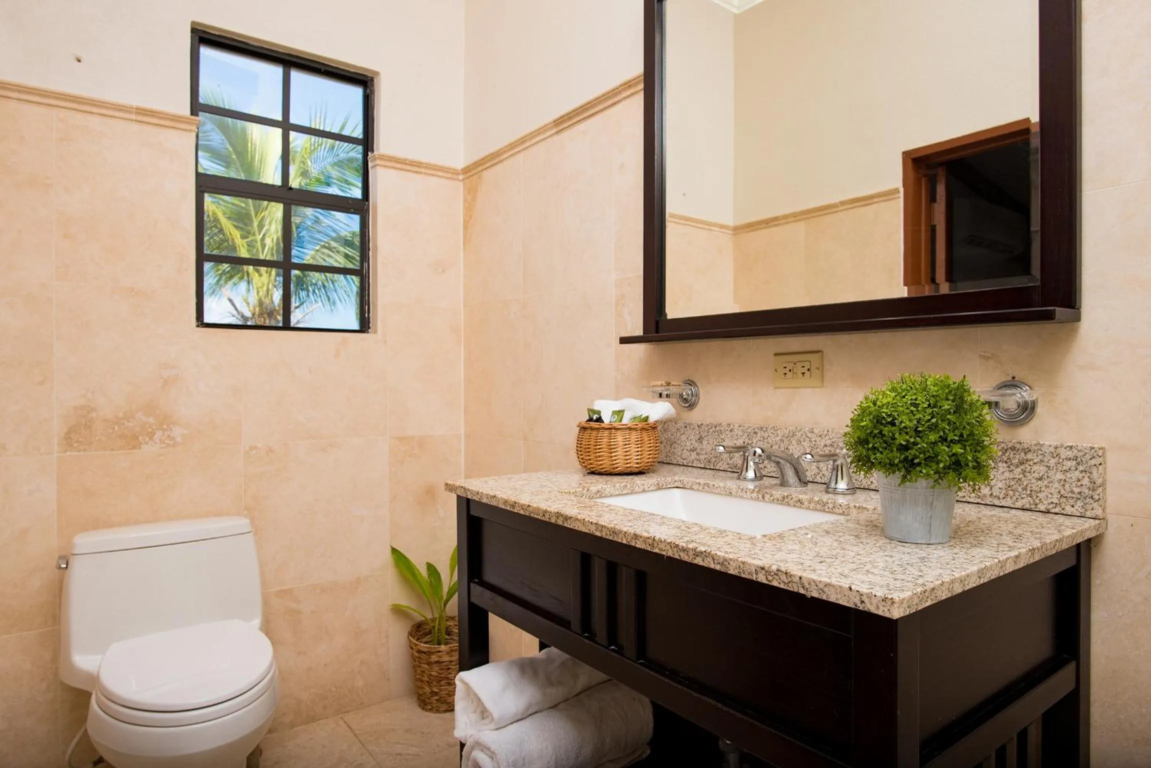 Bayview Vacation Apartments