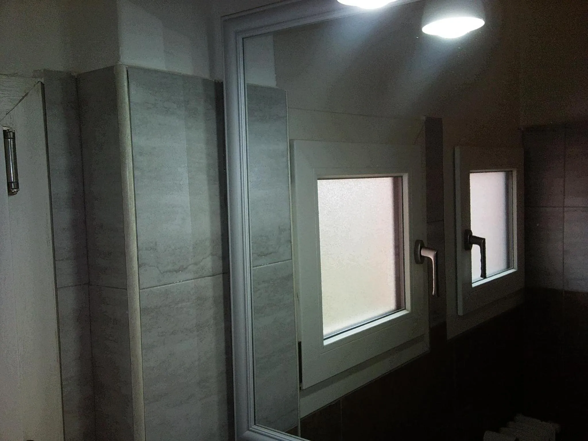 Decorative detail in Hotel Bristol