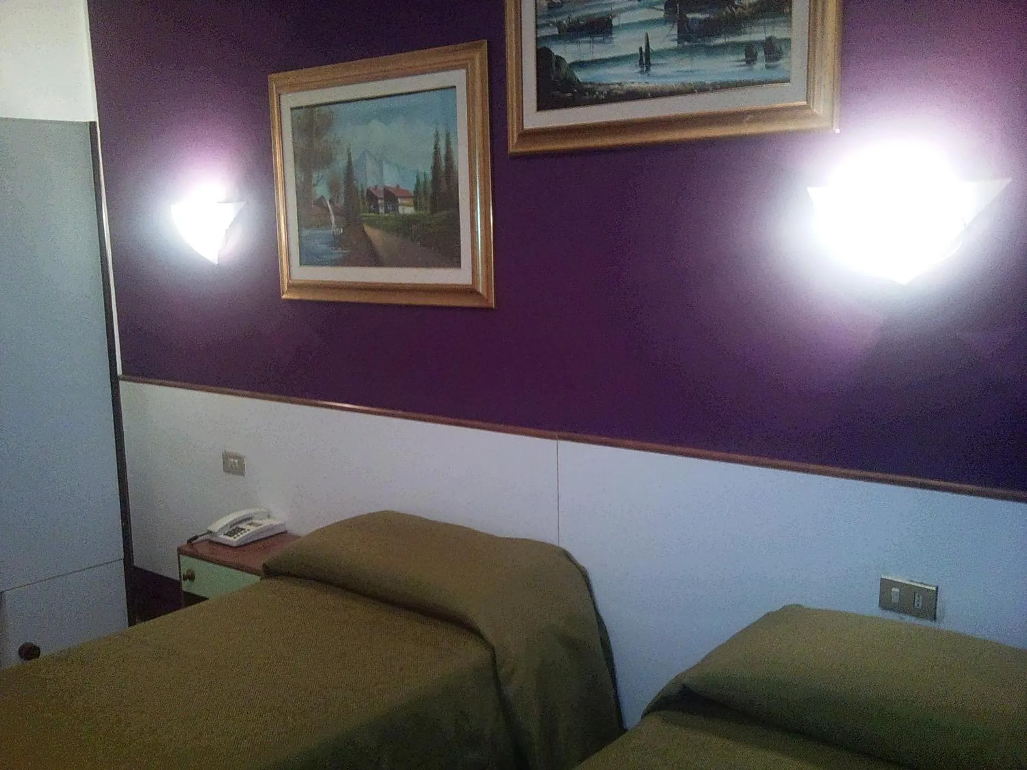 Bed in Hotel Bristol