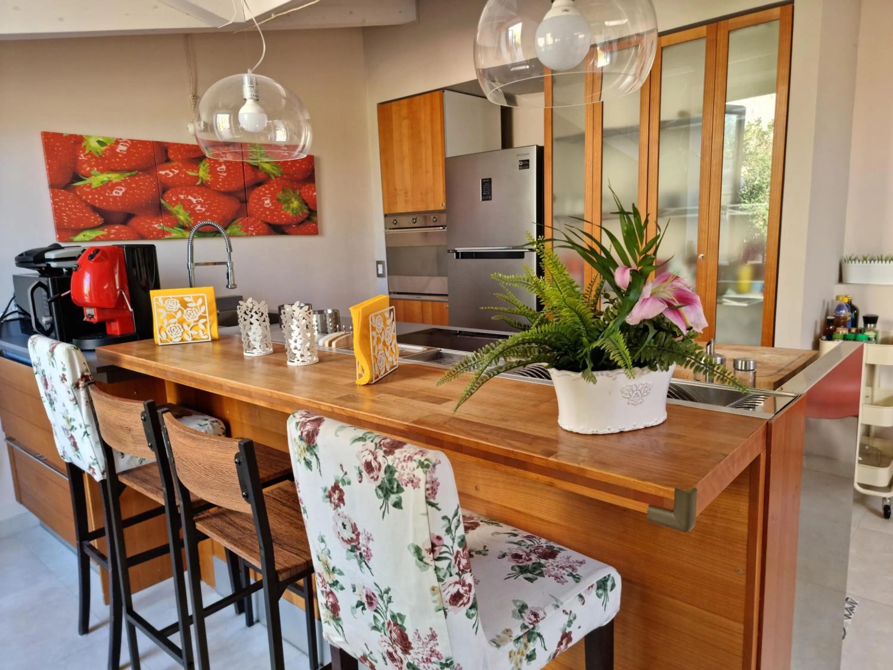 Coffee/tea facilities in Luxury Panoramic Loft with heated pool near Catania, Taormina, the Sea and Mount Etna by SicilianRelaxingHomes