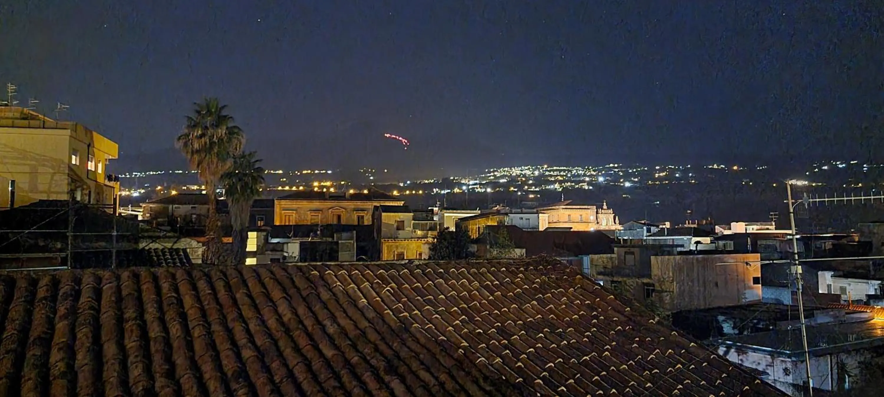 Night in Luxury Panoramic Loft with heated pool near Catania, Taormina, the Sea and Mount Etna by SicilianRelaxingHomes