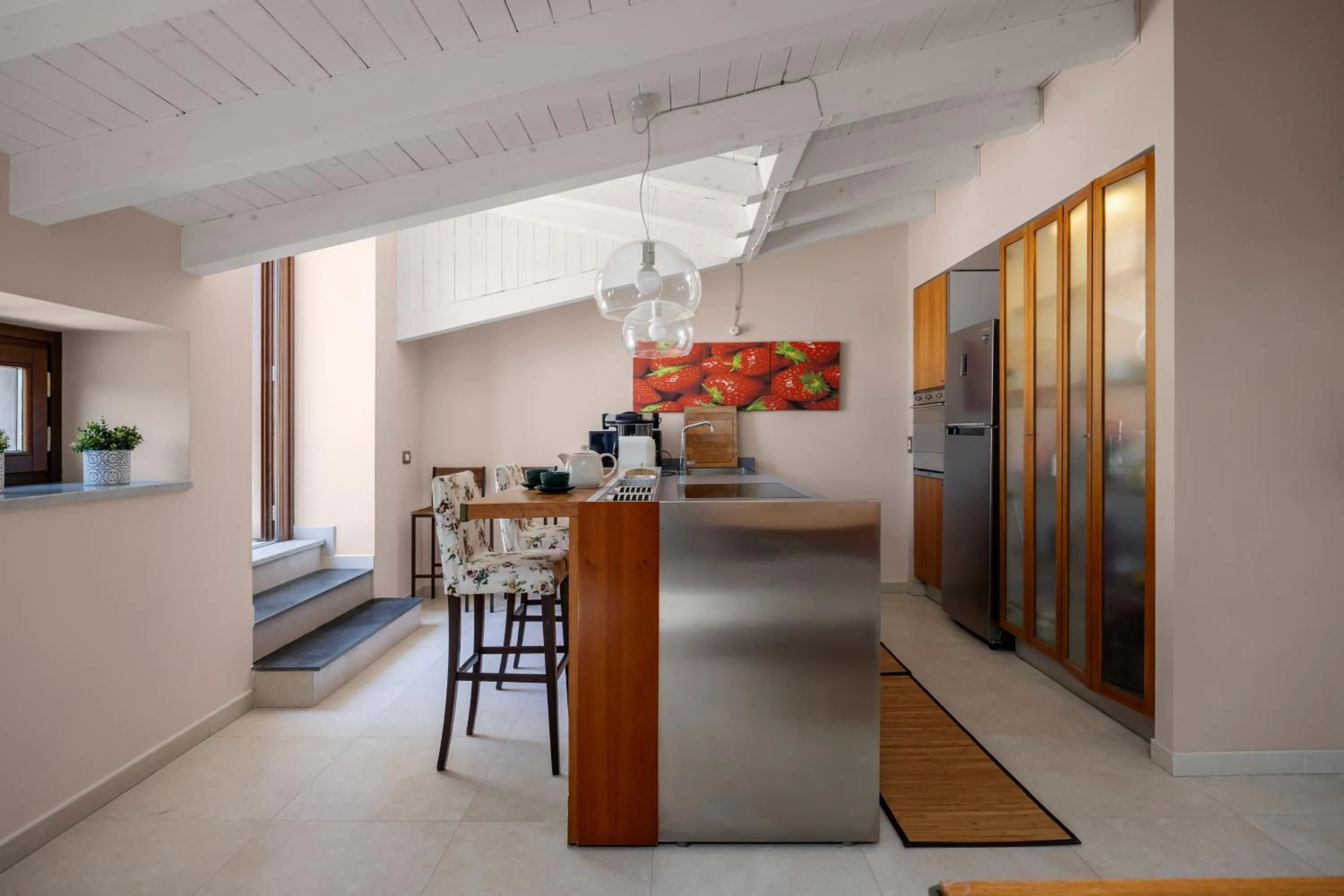 Kitchen or kitchenette in Luxury Panoramic Loft with heated pool near Catania, Taormina, the Sea and Mount Etna by SicilianRelaxingHomes