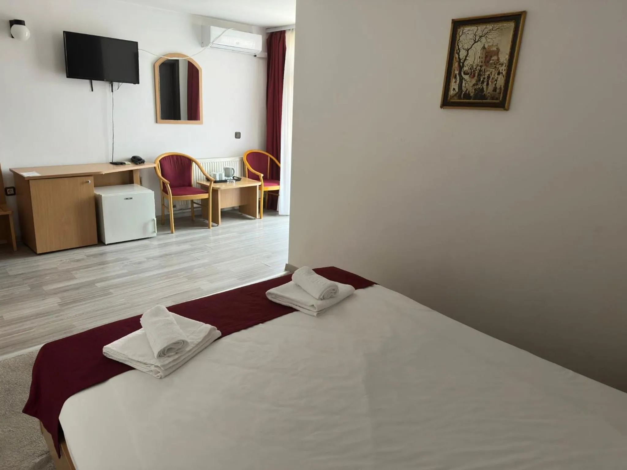 Photo of the whole room, Bed in Hotel Apollo Central