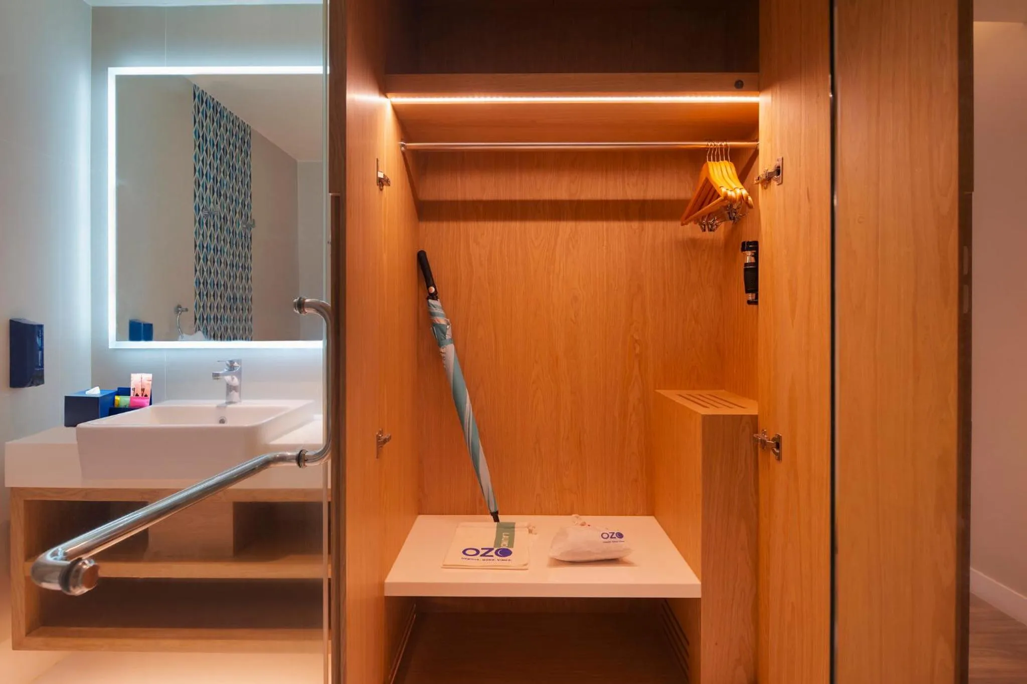 Photo of the whole room, Bed in OZO Phuket