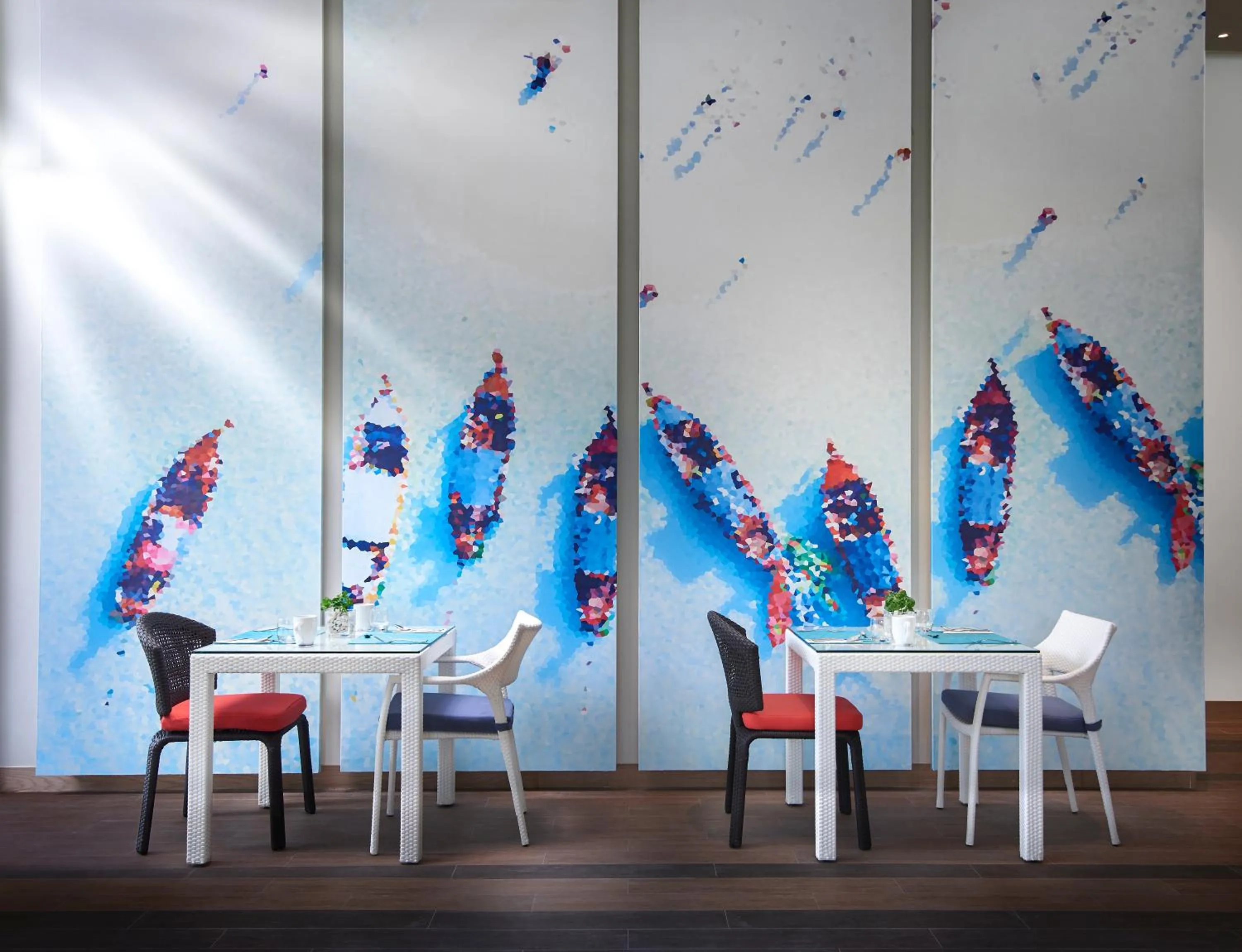 Restaurant/places to eat in OZO Phuket