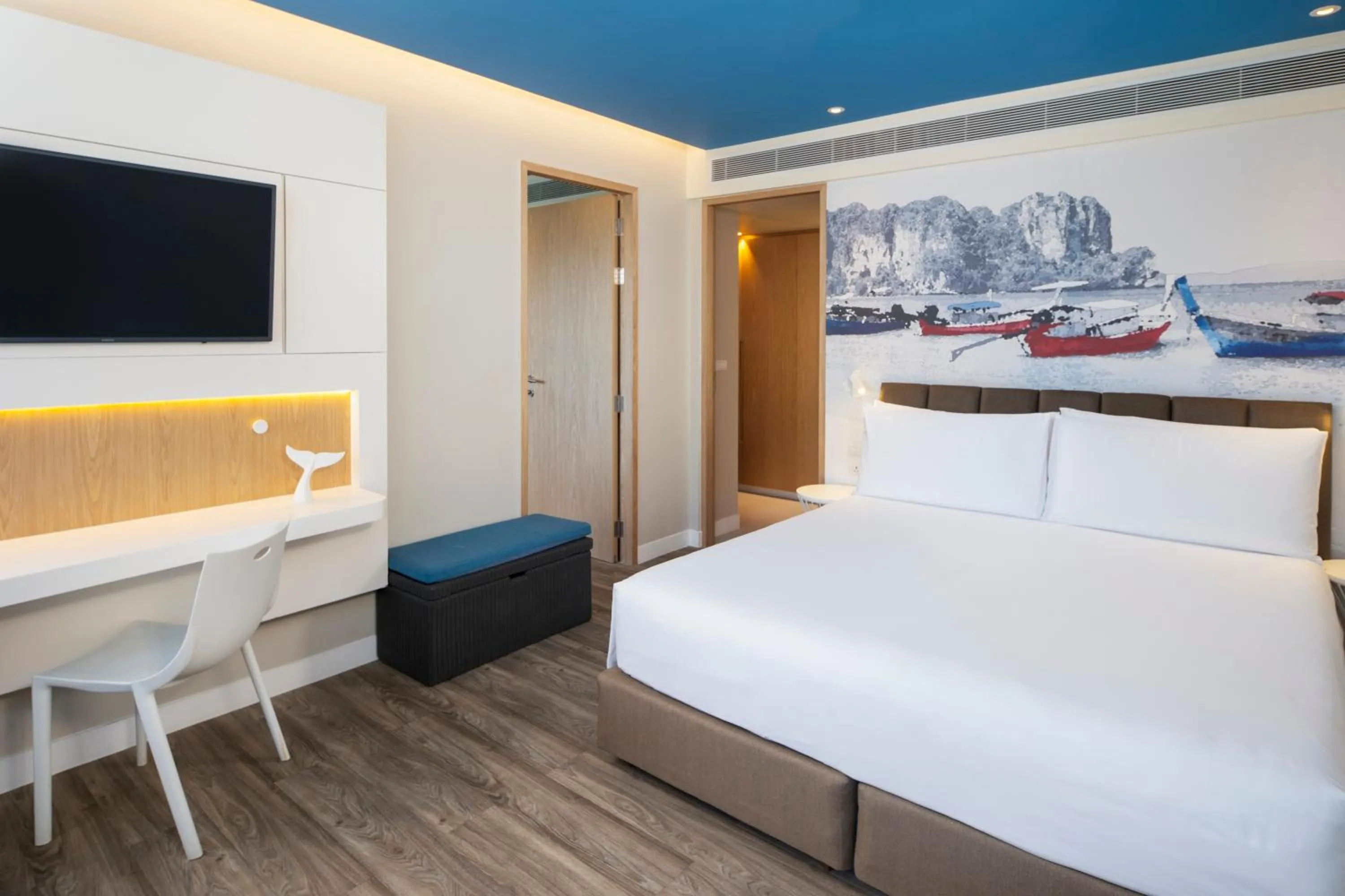 Bedroom, Bed in OZO Phuket