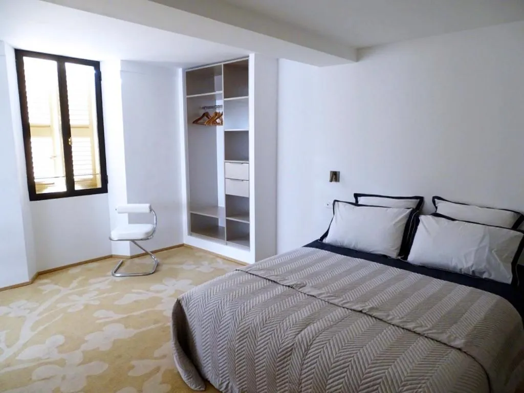 Bed in Demeure d'hôtes Le Rocher