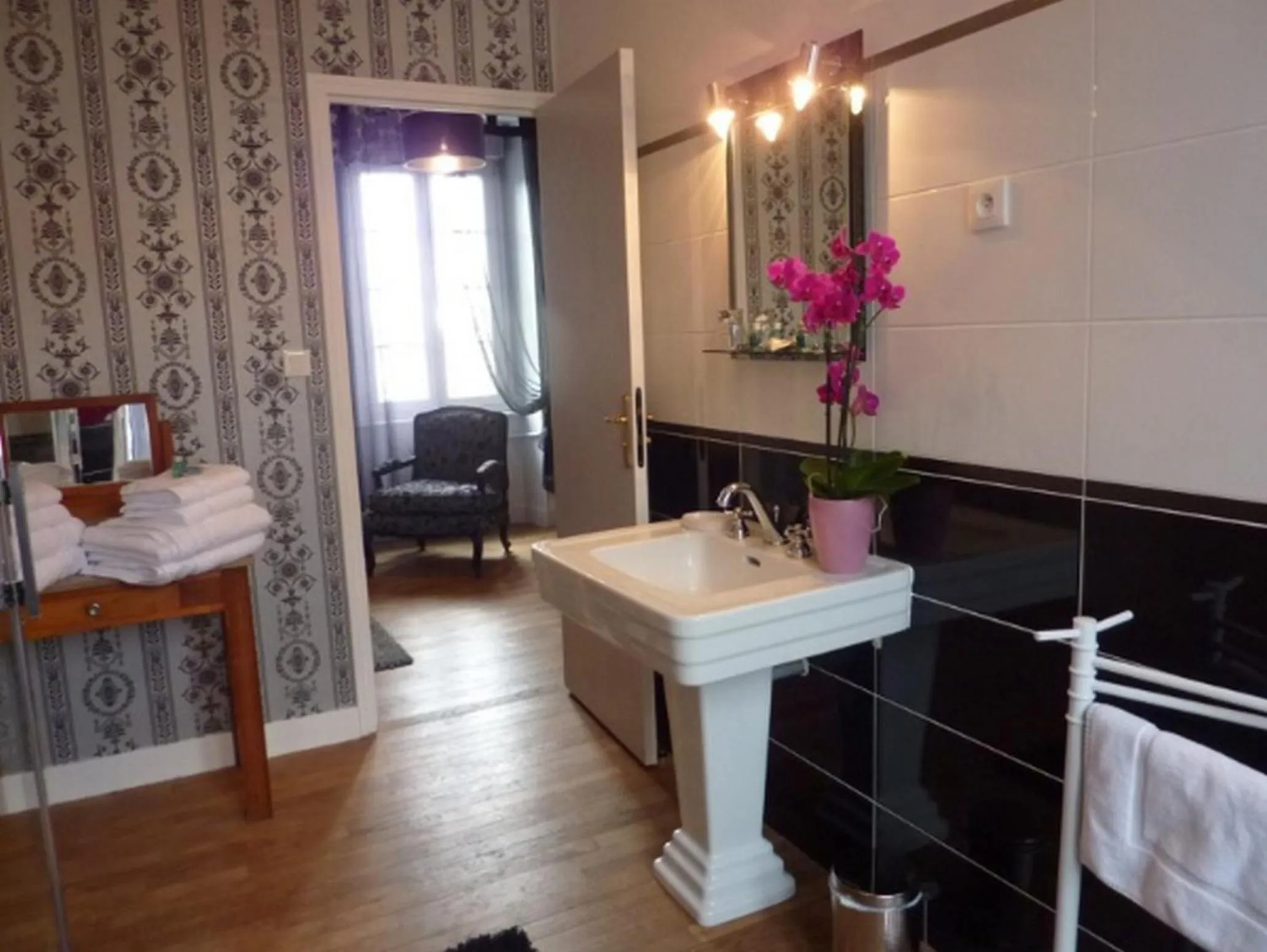 Bathroom in Maison d'Hôtes Les Belles de Mai