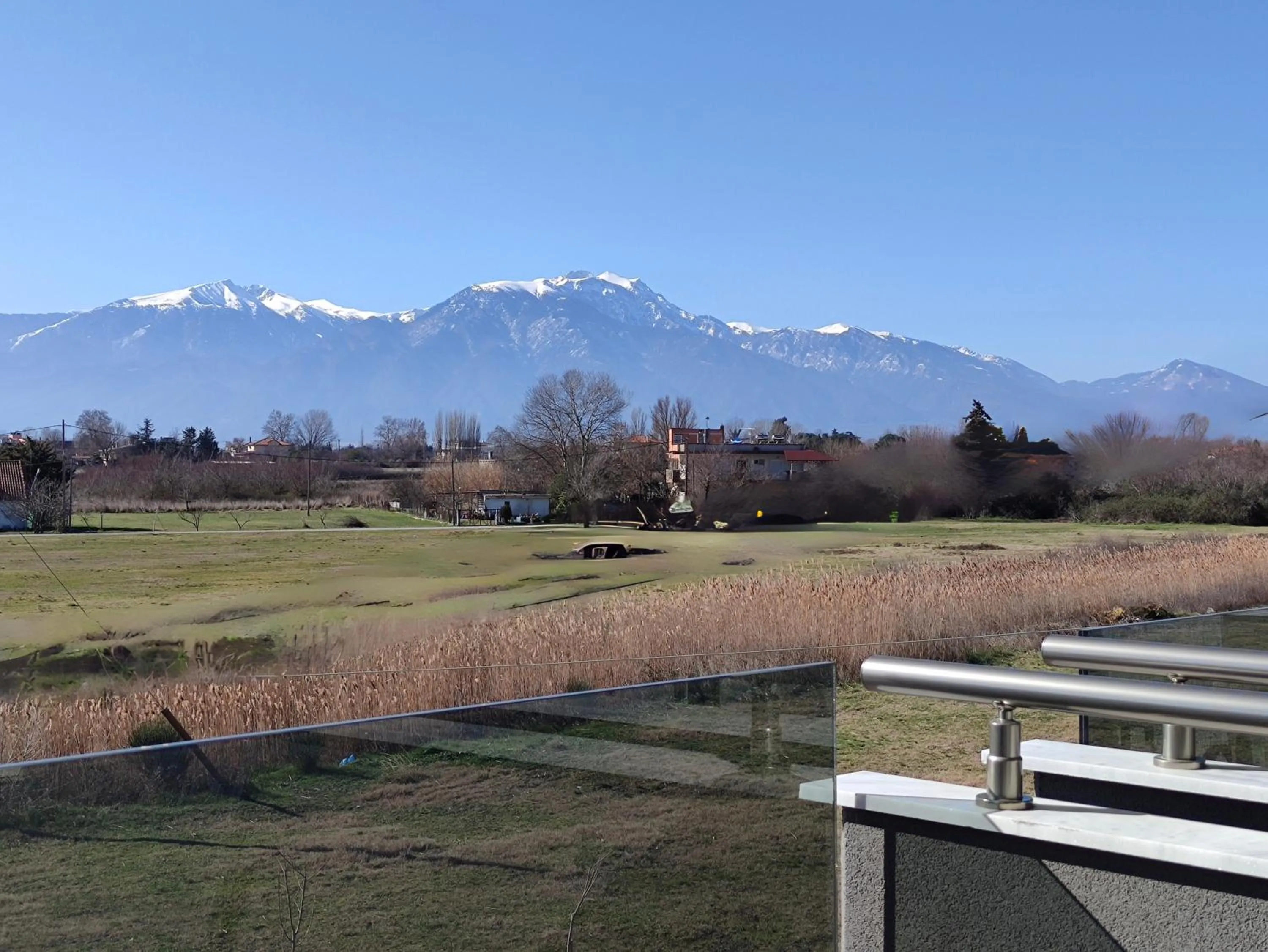 Mountain view in Peloton Inn