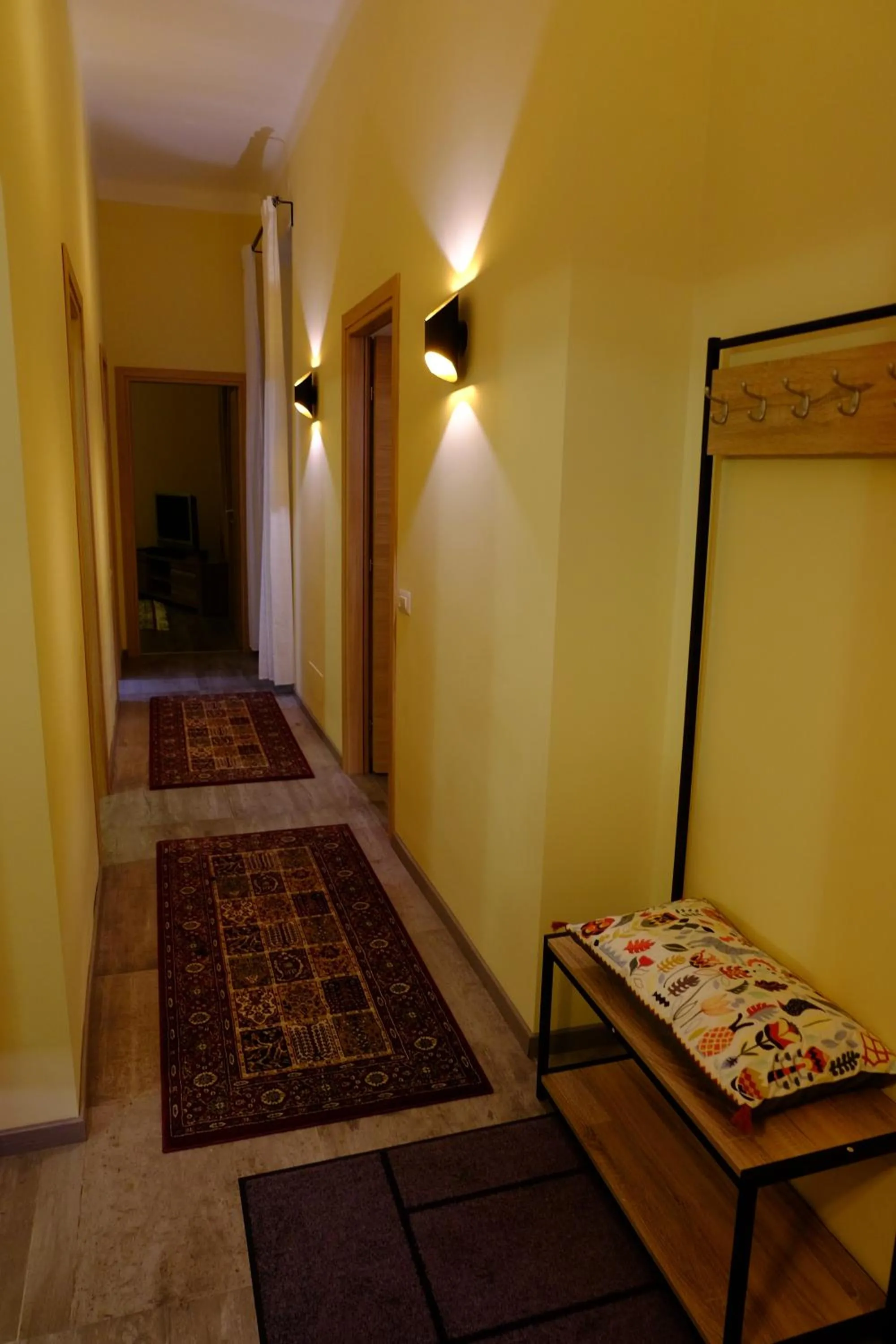Photo of the whole room, Bed in Villa Ella
