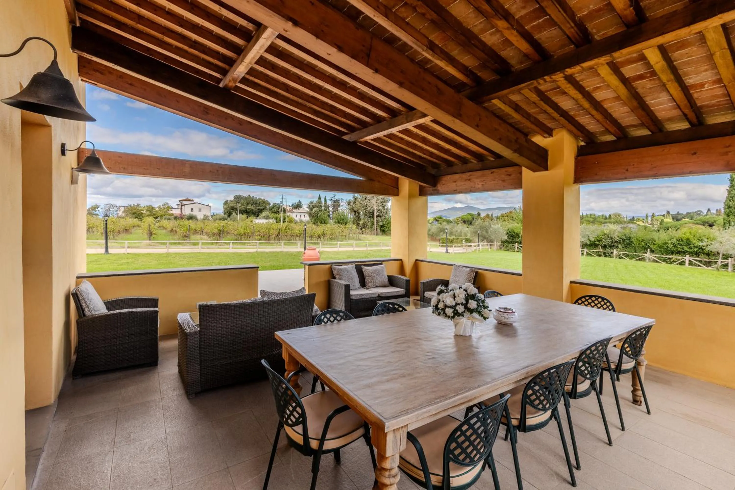 Patio in Villa Tolomei Hotel & Resort