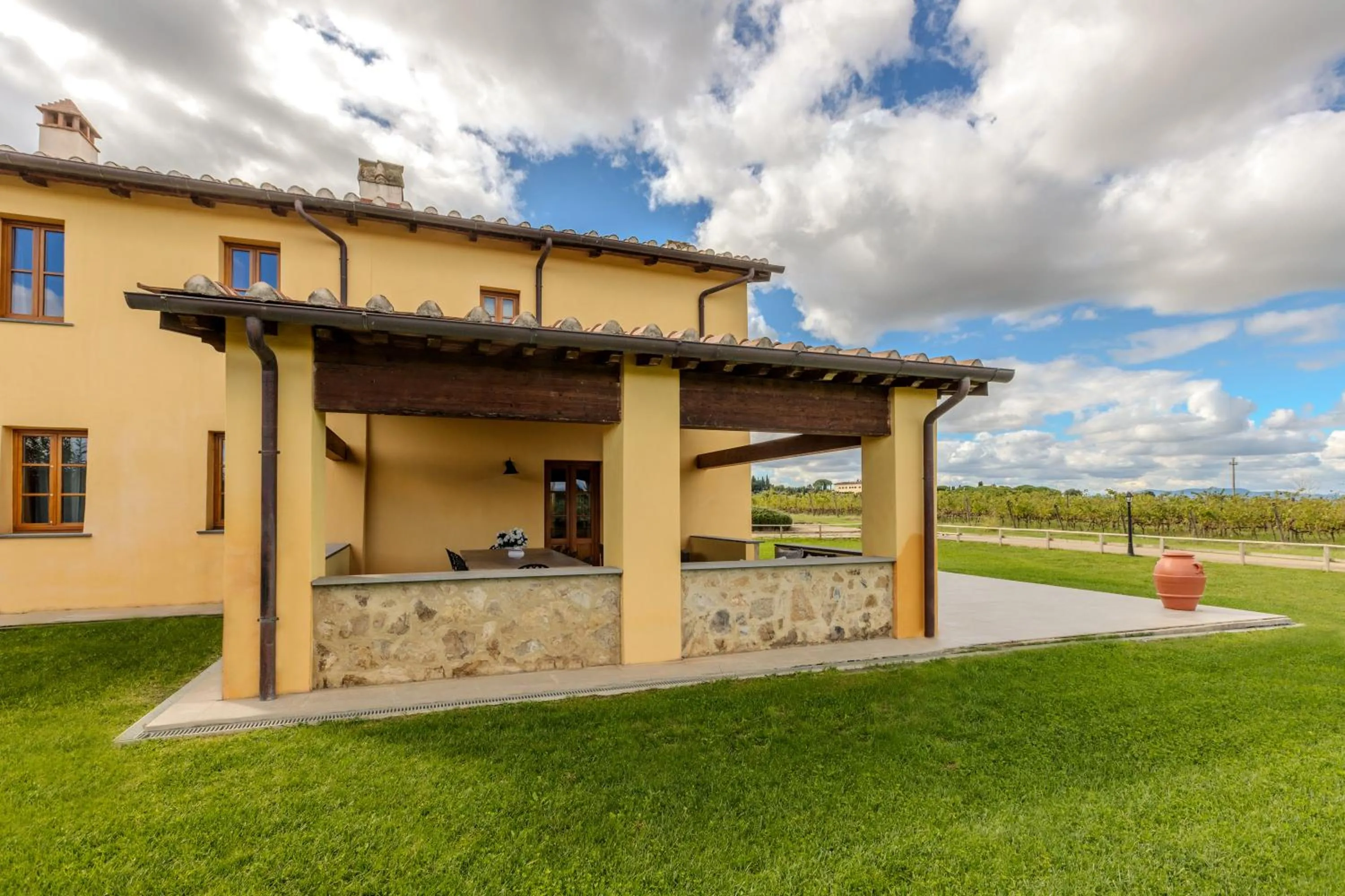 Patio in Villa Tolomei Hotel & Resort