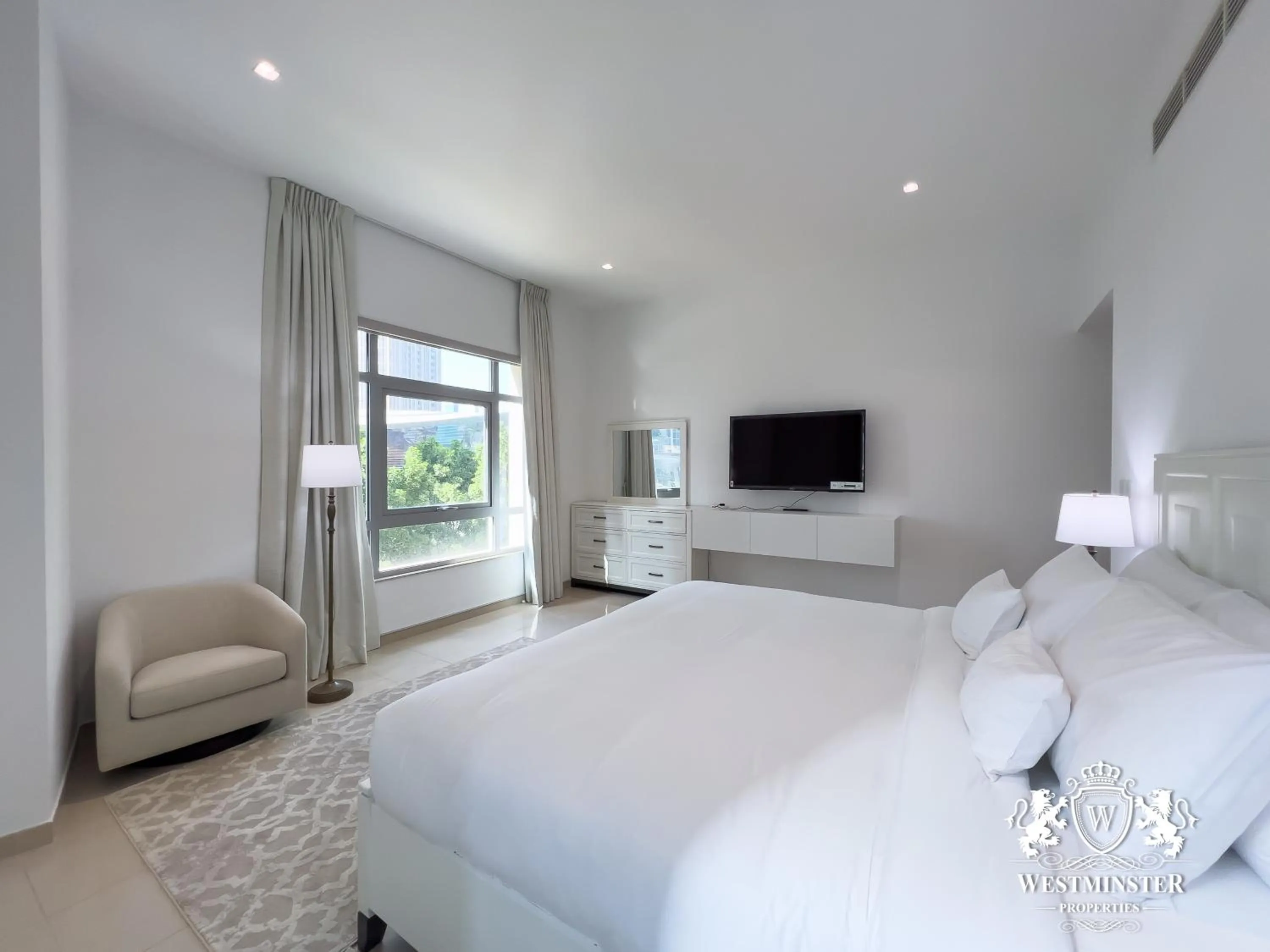 Bed in Westminster Burj Residences