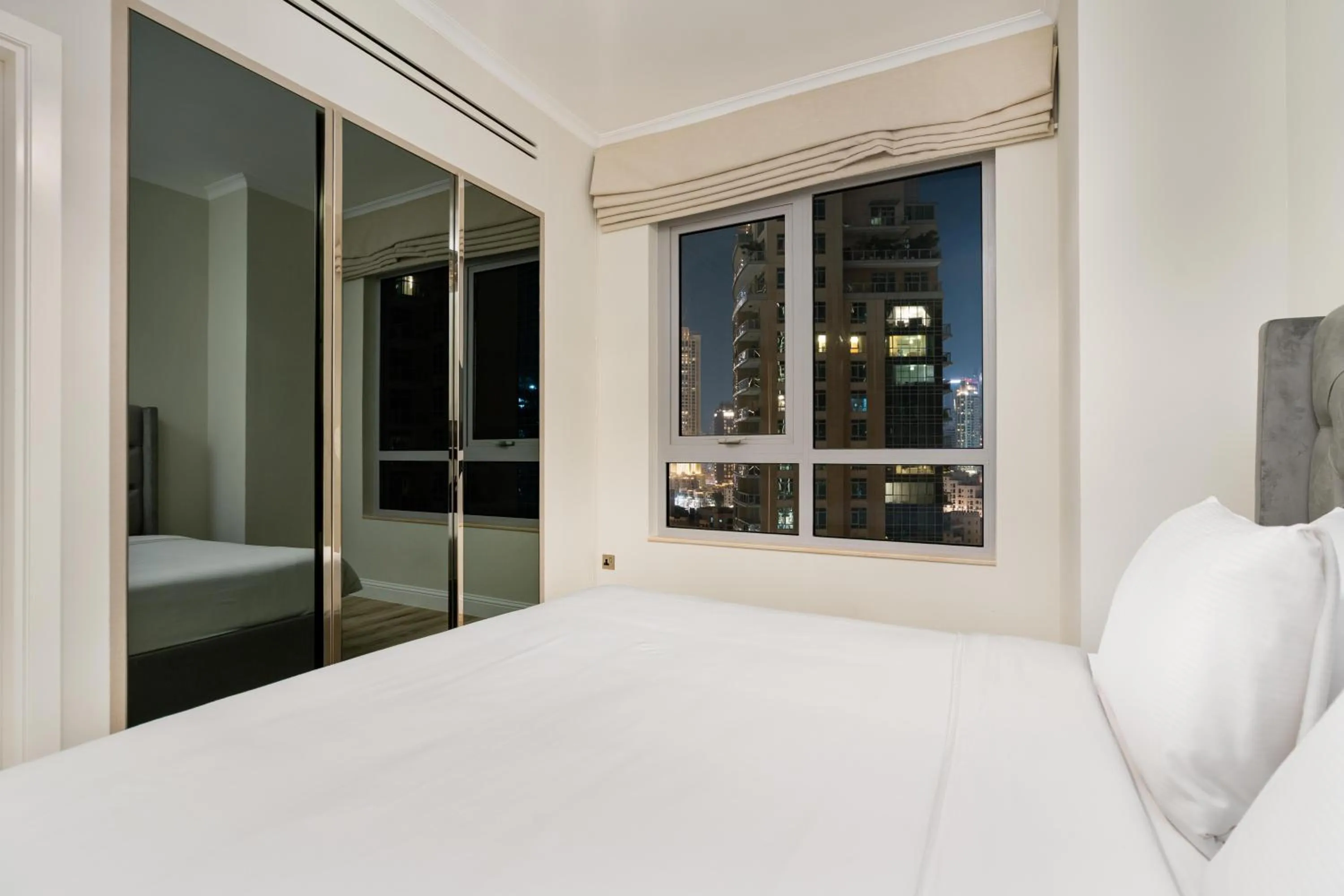 Bed in Westminster Burj Residences