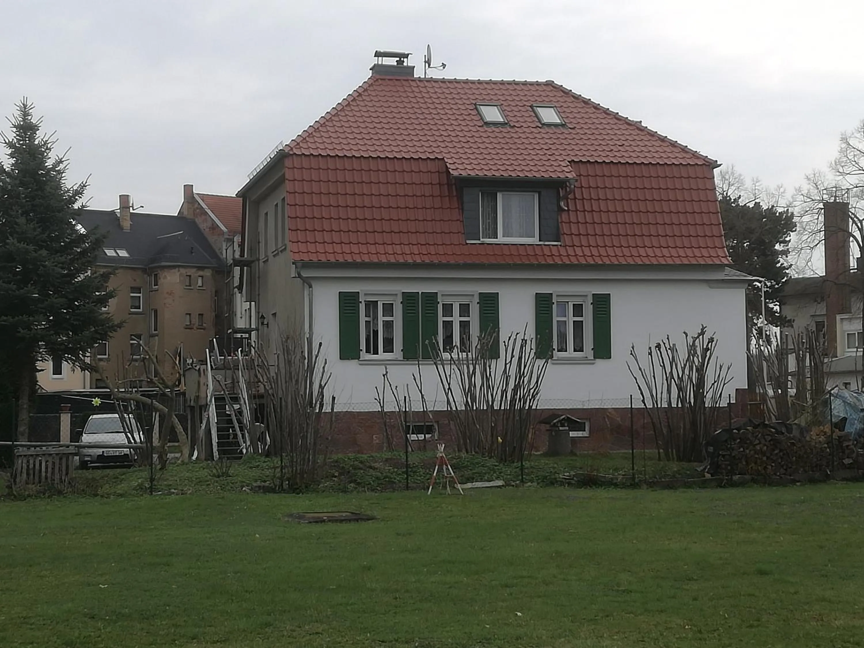 Property building in Auestraße 94A
