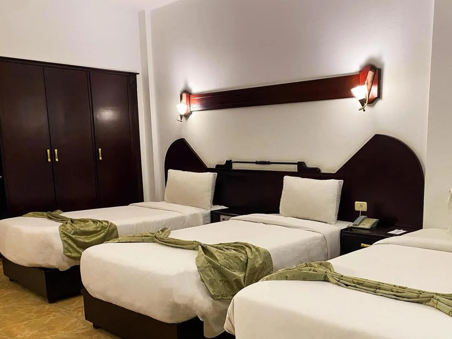 Bedroom, Bed in Aracan Portsaid