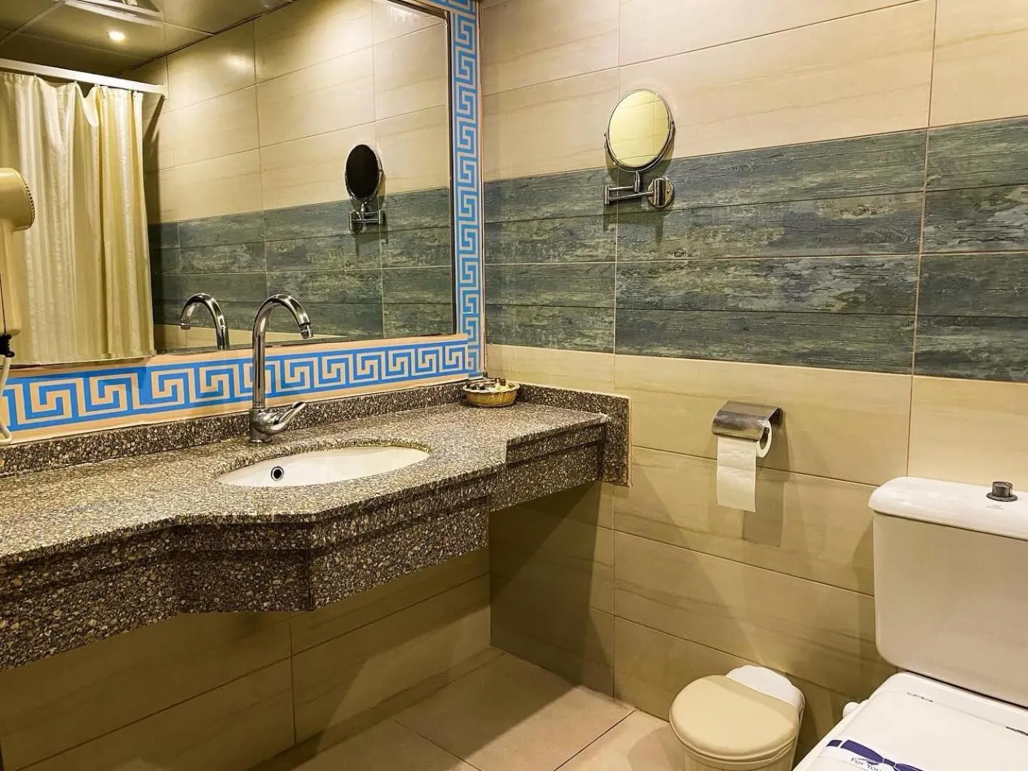 Bathroom in Aracan Portsaid