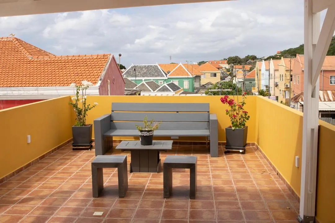 Patio in Mustique Suites Curacao