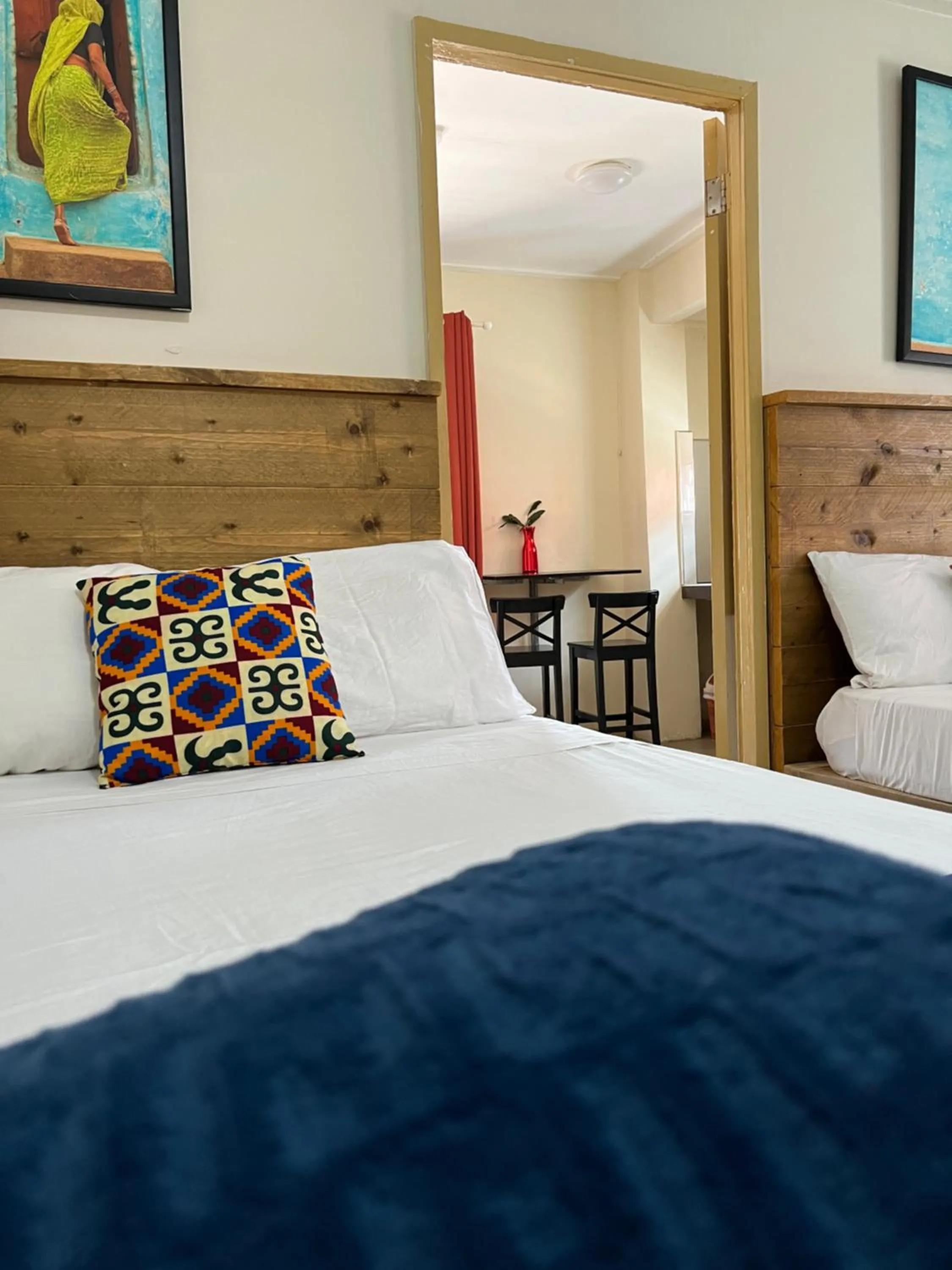 Bed in Mustique Suites Curacao