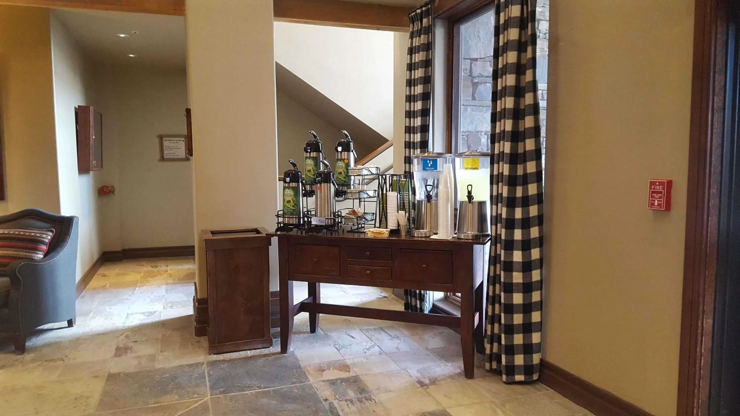 Coffee/tea facilities in Raintree's The Miners Club Park City