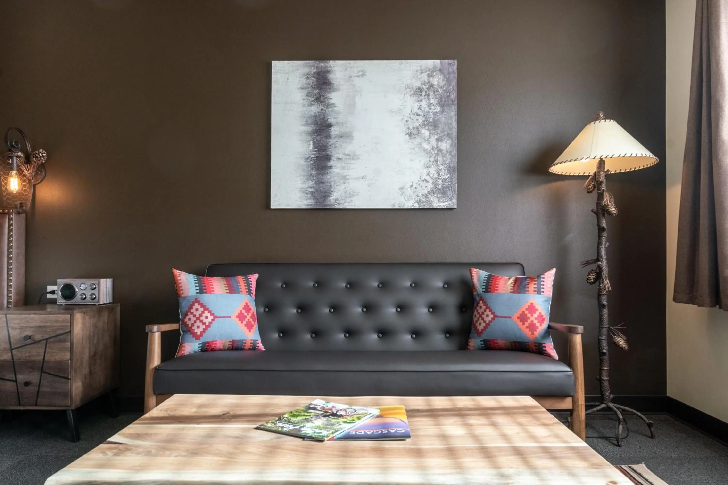 Living room, Bed in Campfire Hotel