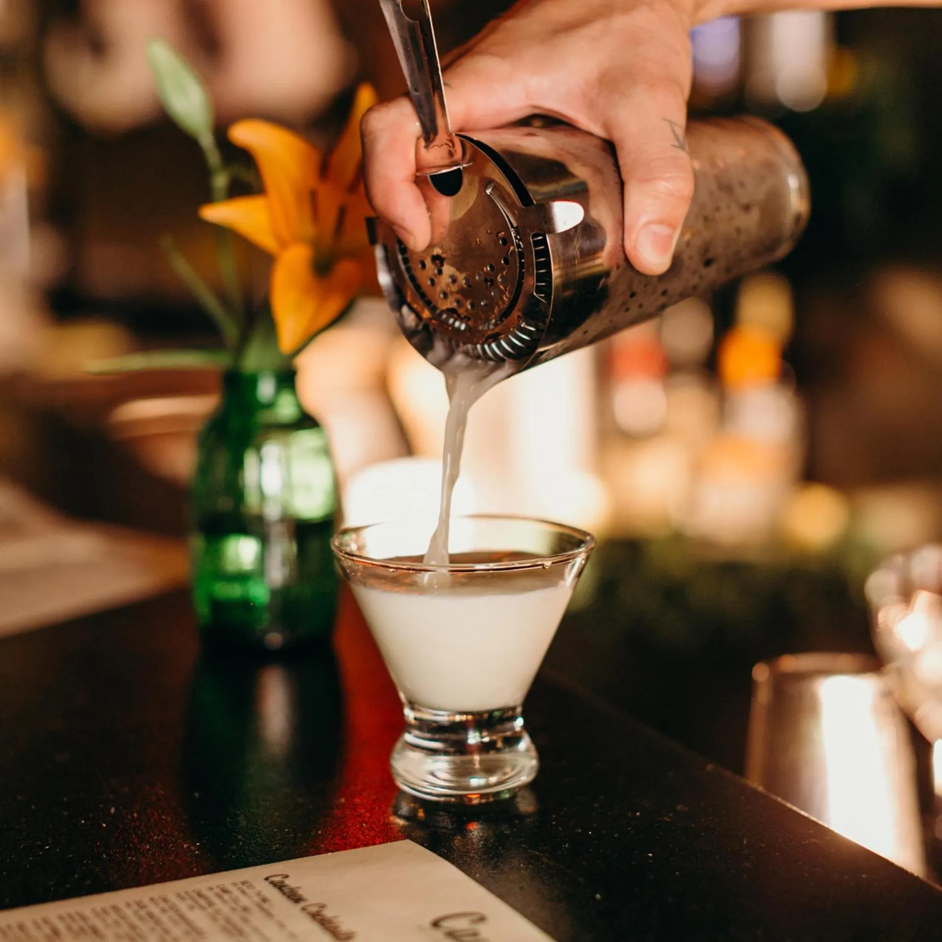 Restaurant/places to eat in Campfire Hotel