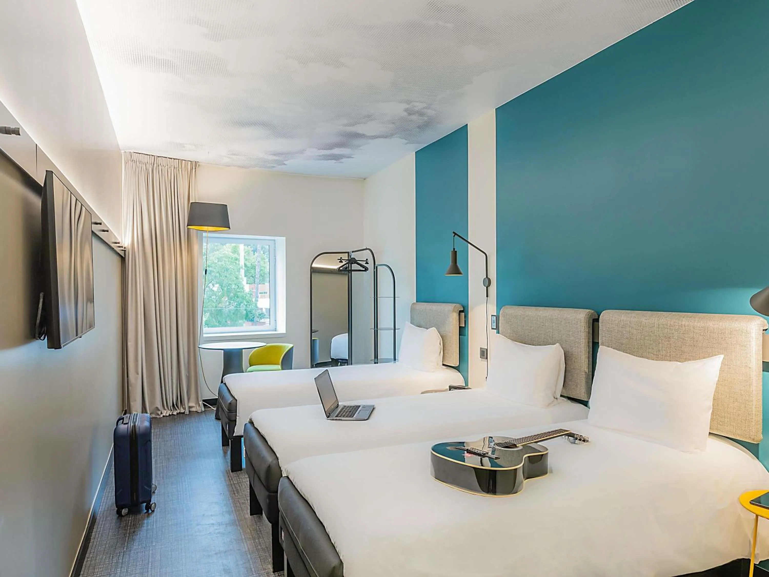 Bedroom, Bed in Hotel ibis Lisboa Alfragide