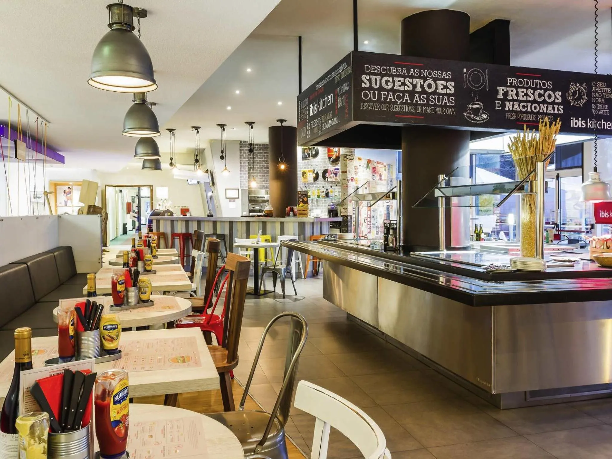 Restaurant/places to eat in Hotel ibis Lisboa Alfragide