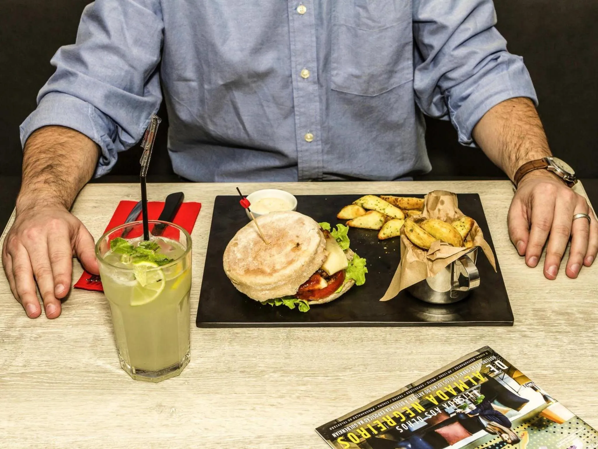 Restaurant/places to eat in Hotel ibis Lisboa Alfragide