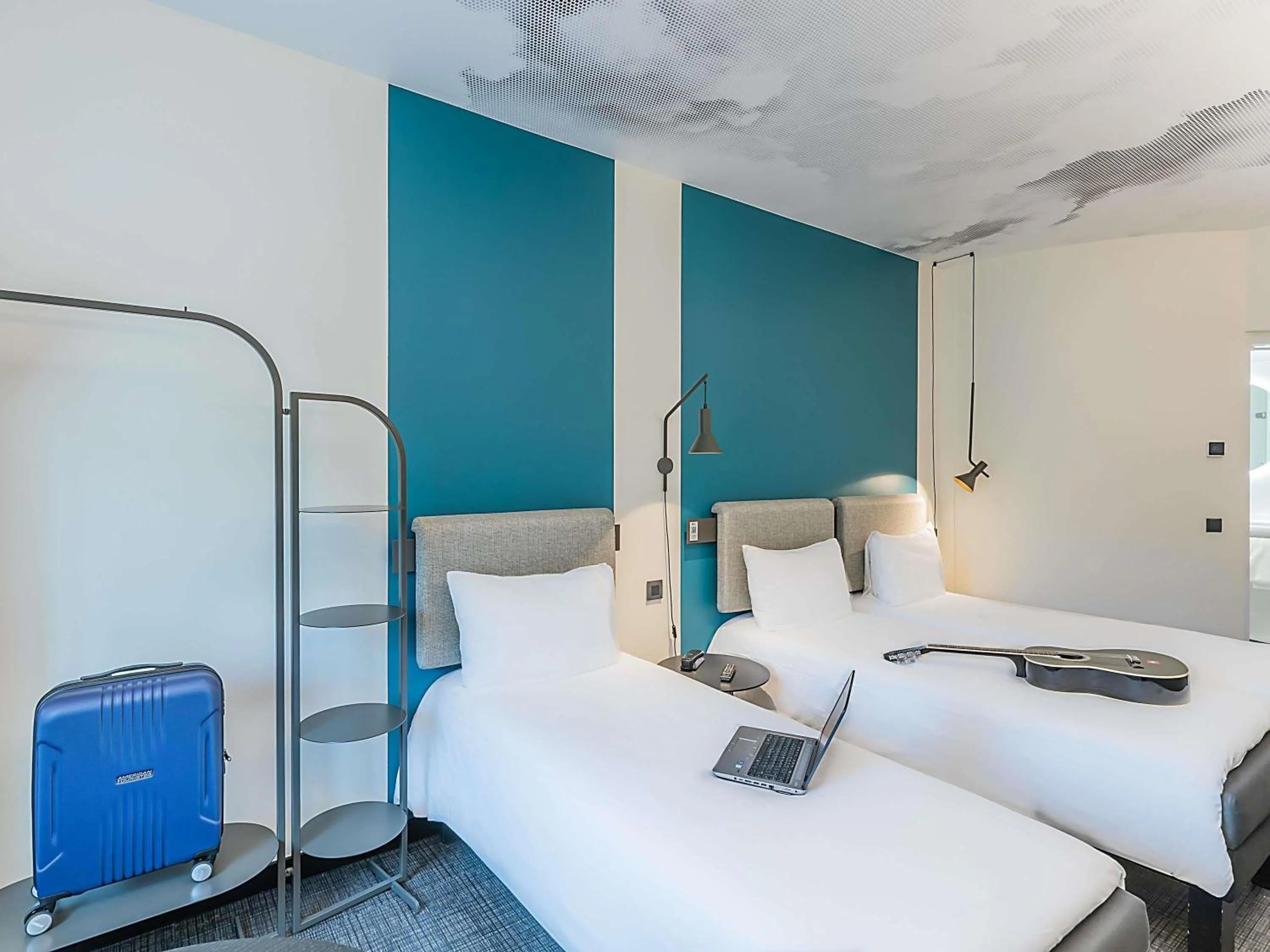 Bedroom, Bed in Hotel ibis Lisboa Alfragide