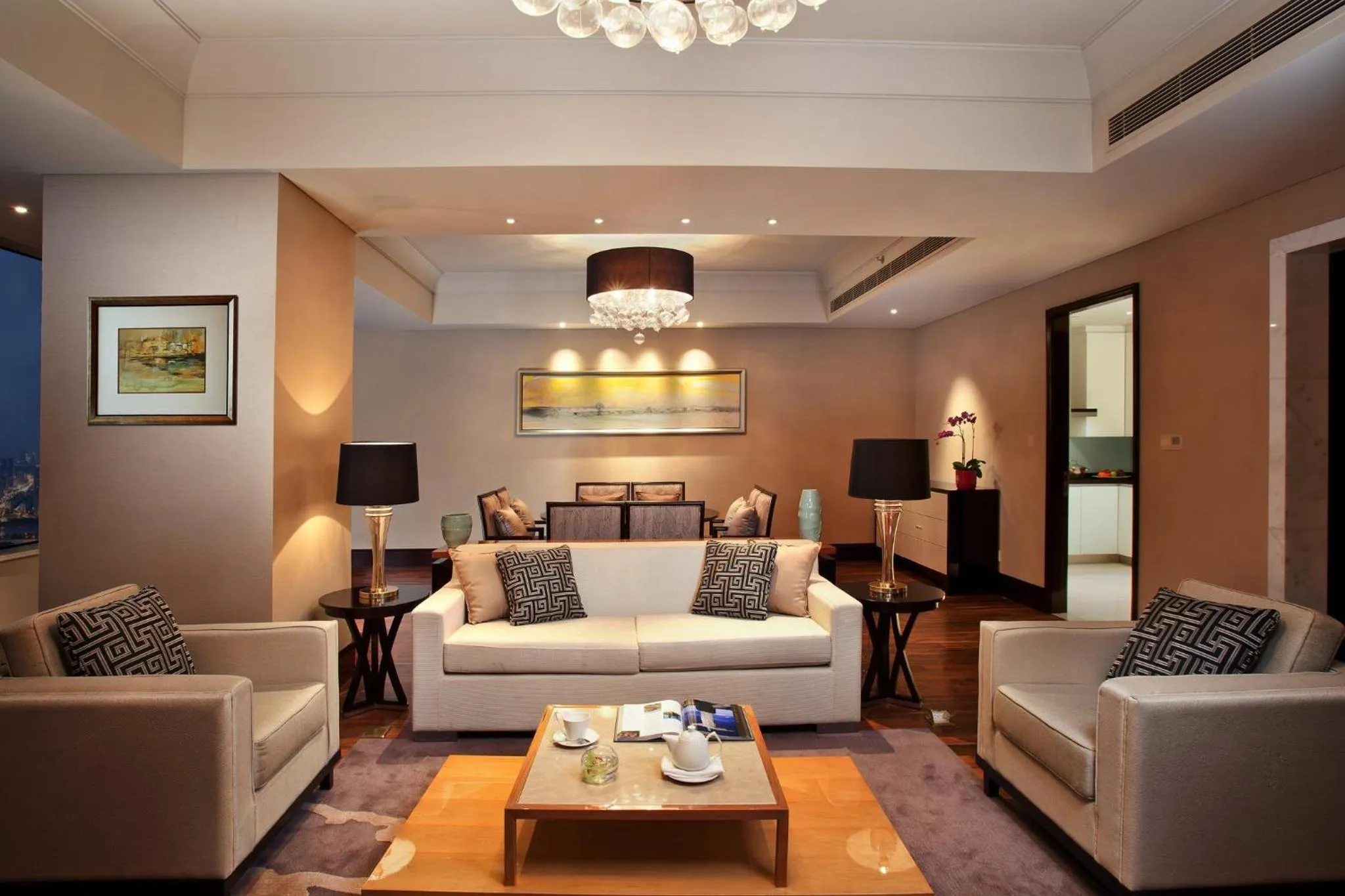 Photo of the whole room in InterContinental Wuxi by IHG