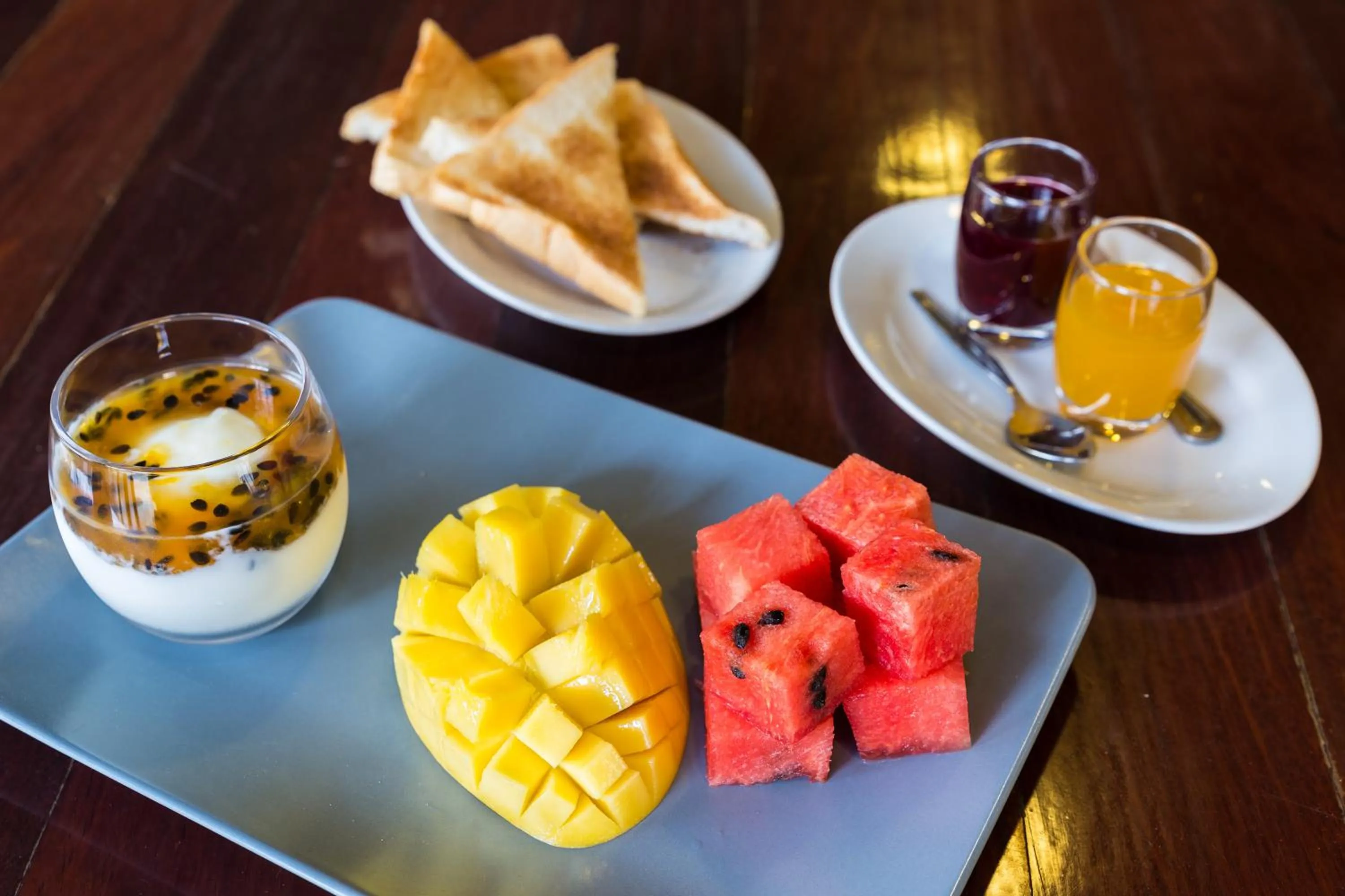 Restaurant/places to eat in Memory Boutique Patong