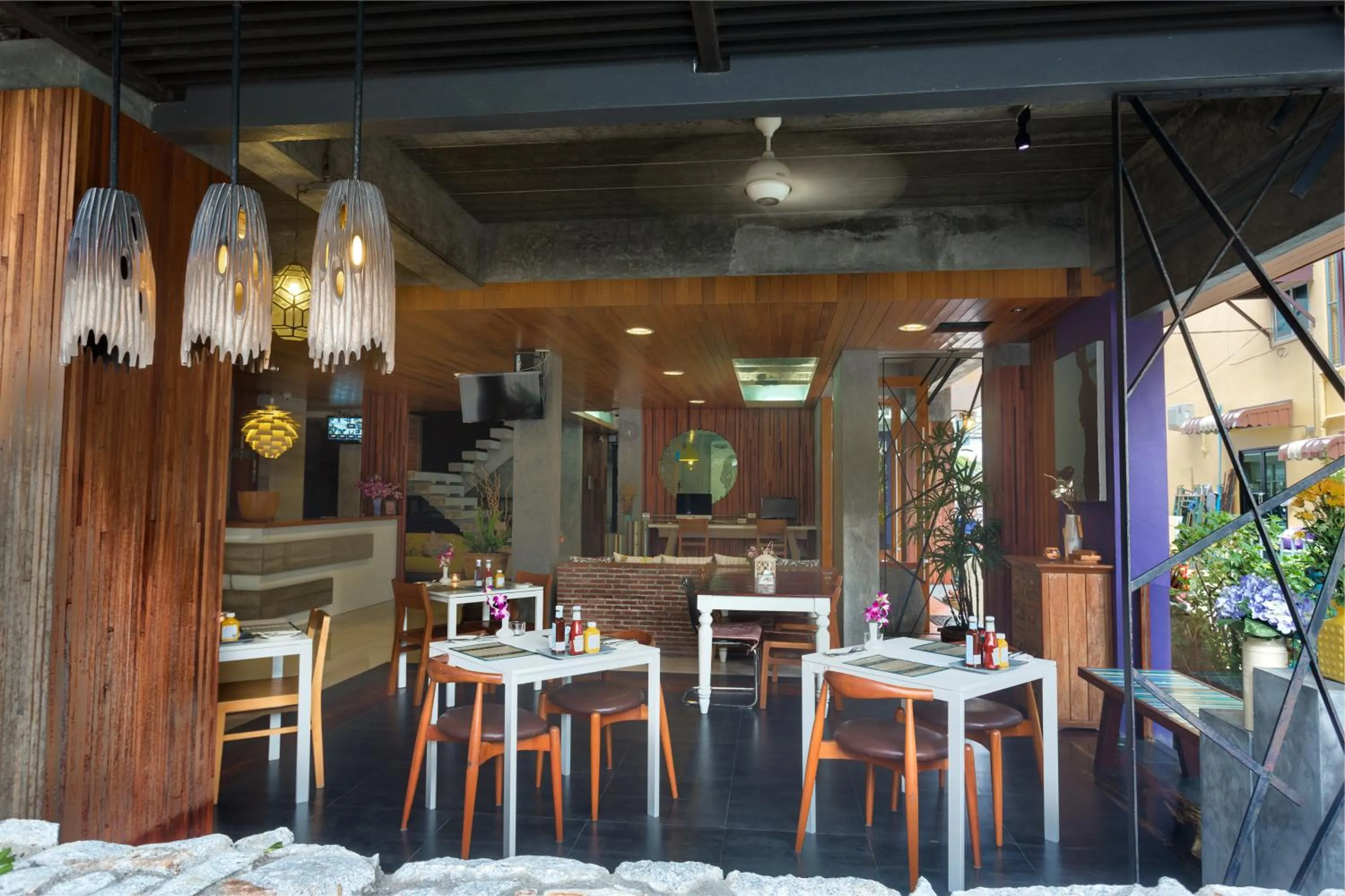 Communal lounge/ TV room in Memory Boutique Patong