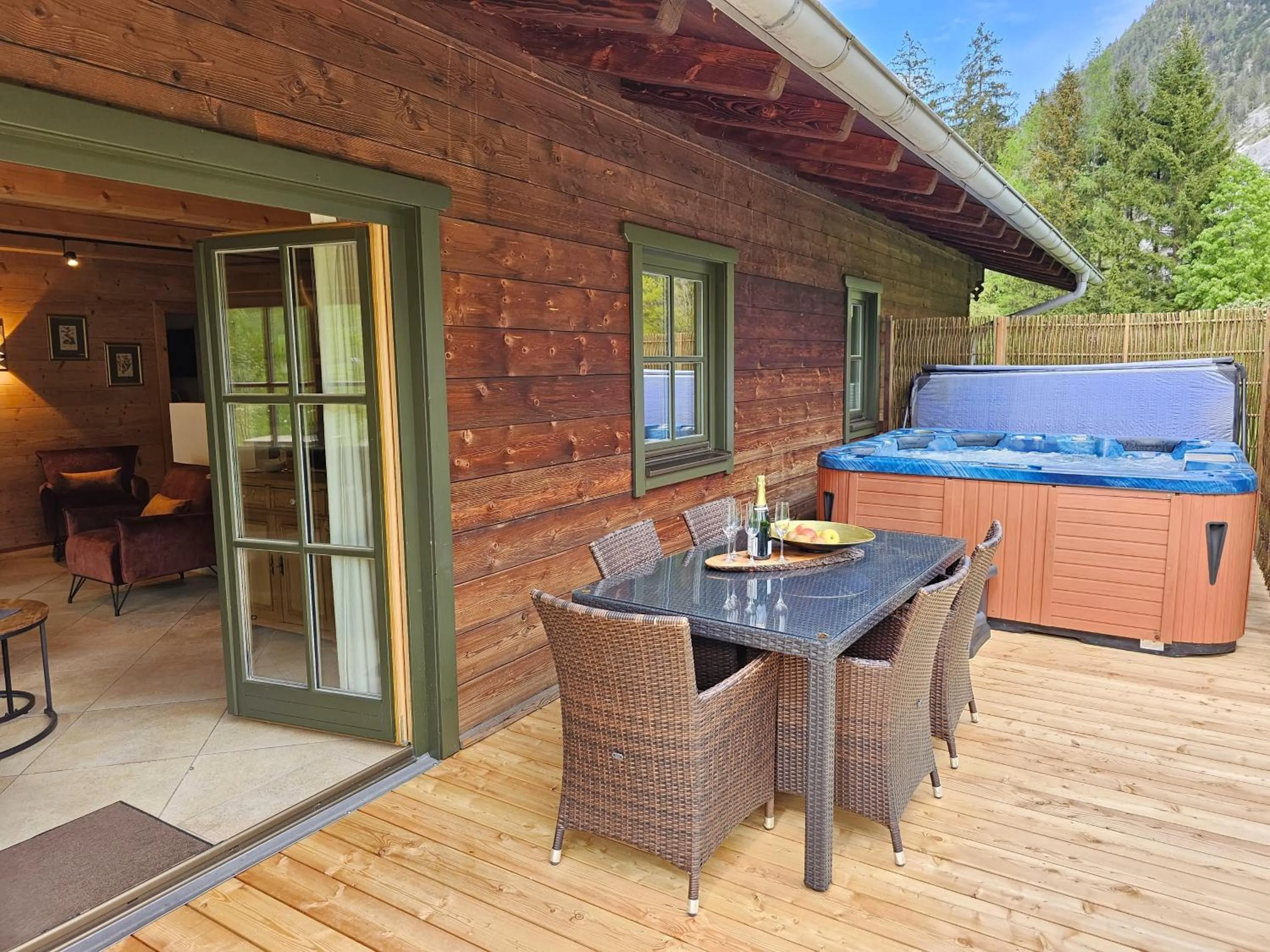Balcony/Terrace in Chalets & Apartments Beim Waicher zwischen Salzburg und Chiemsee