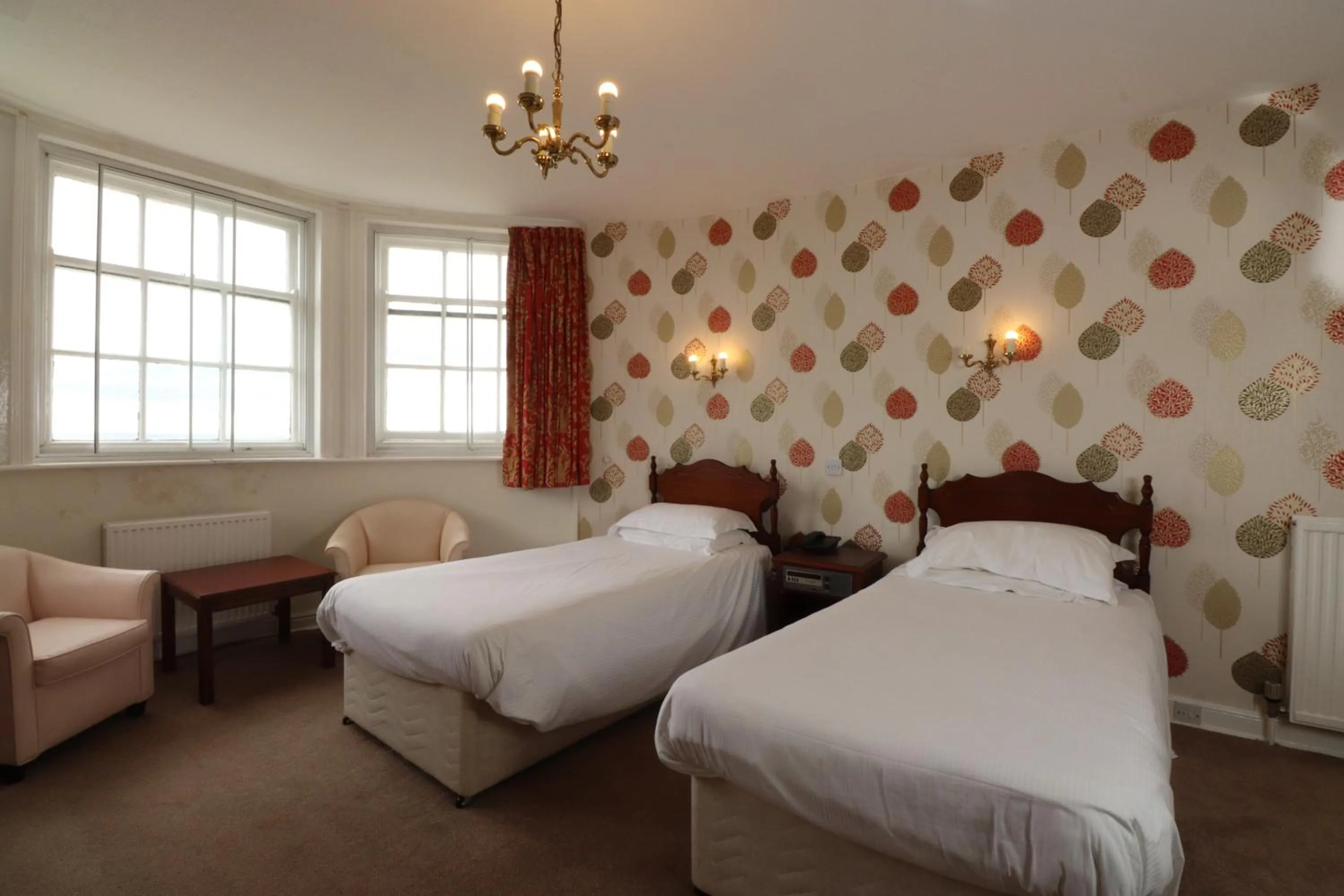 Photo of the whole room in The Esplanade Hotel