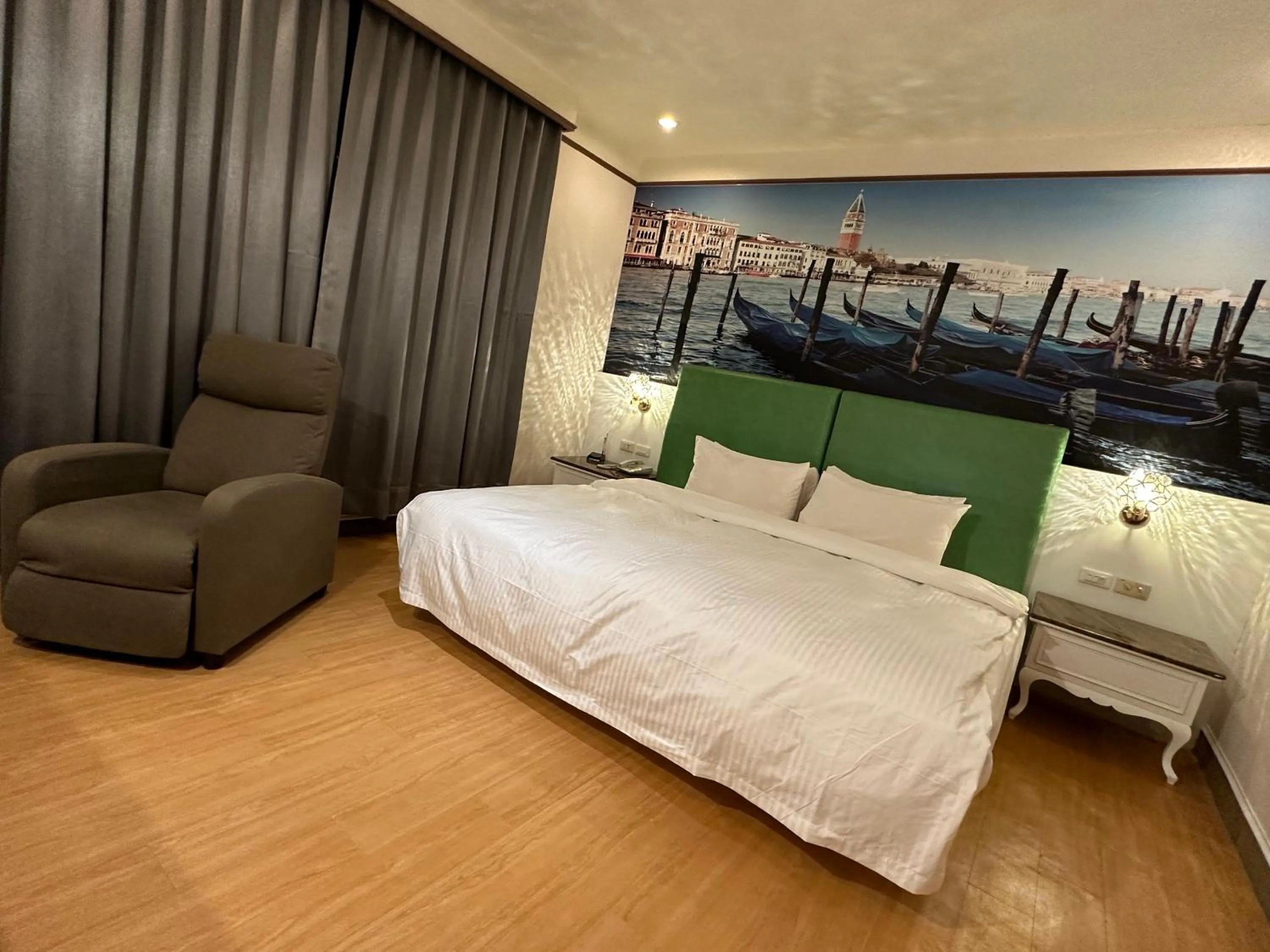 Bed in Wenpin Hotel - Pier 2