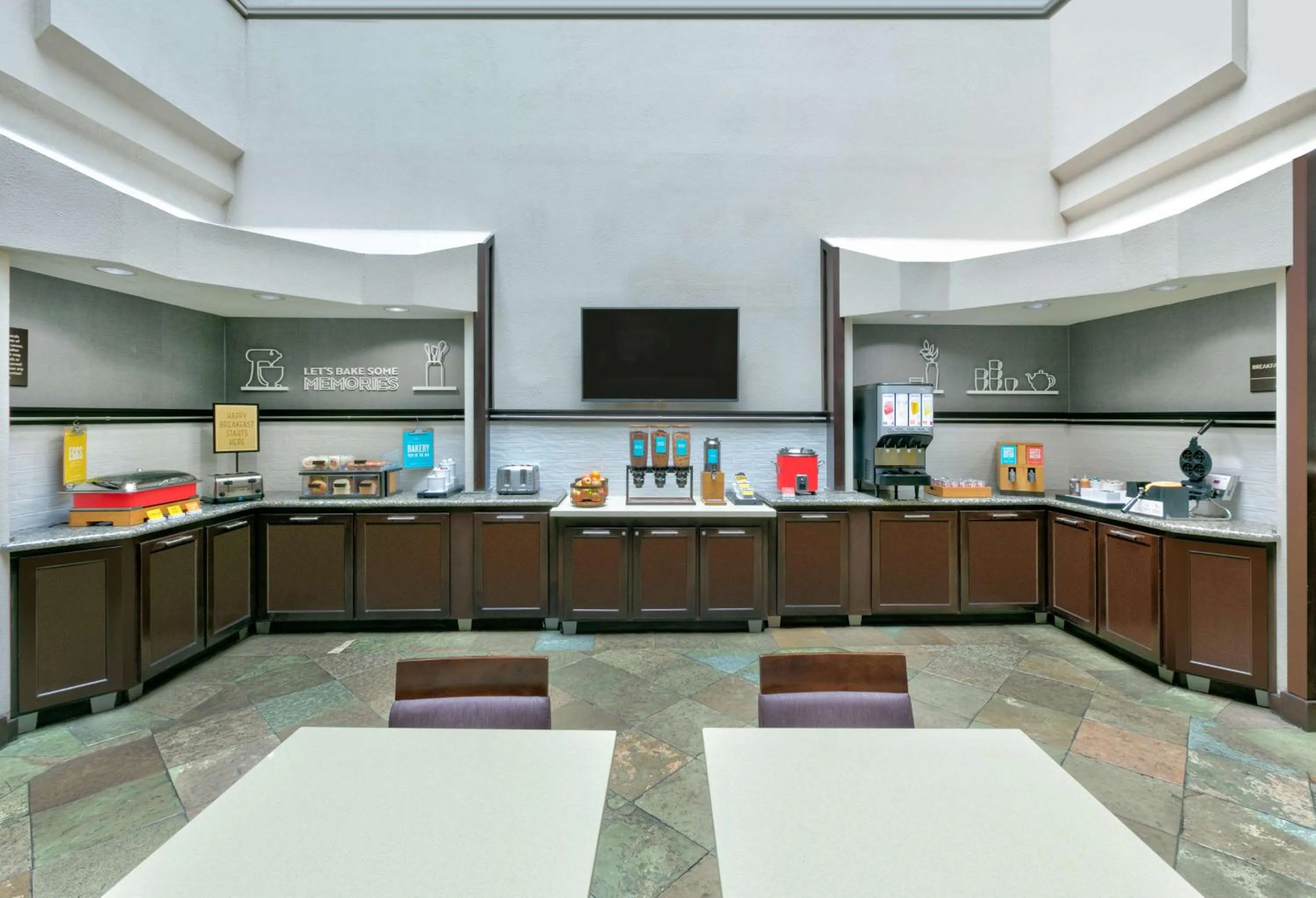 Breakfast in Hampton Inn Santa Cruz