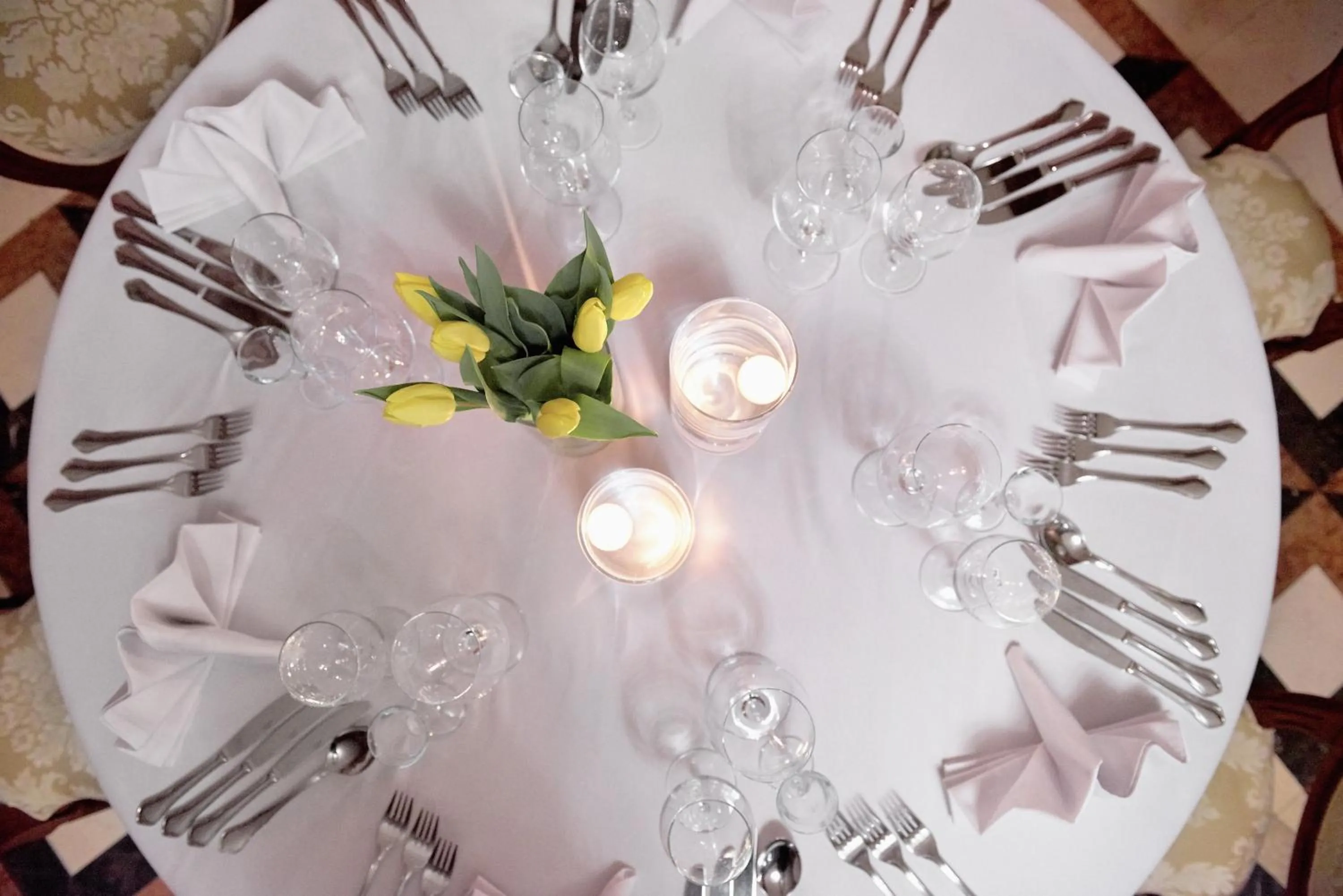 Communal lounge/ TV room in Hotel Koronny